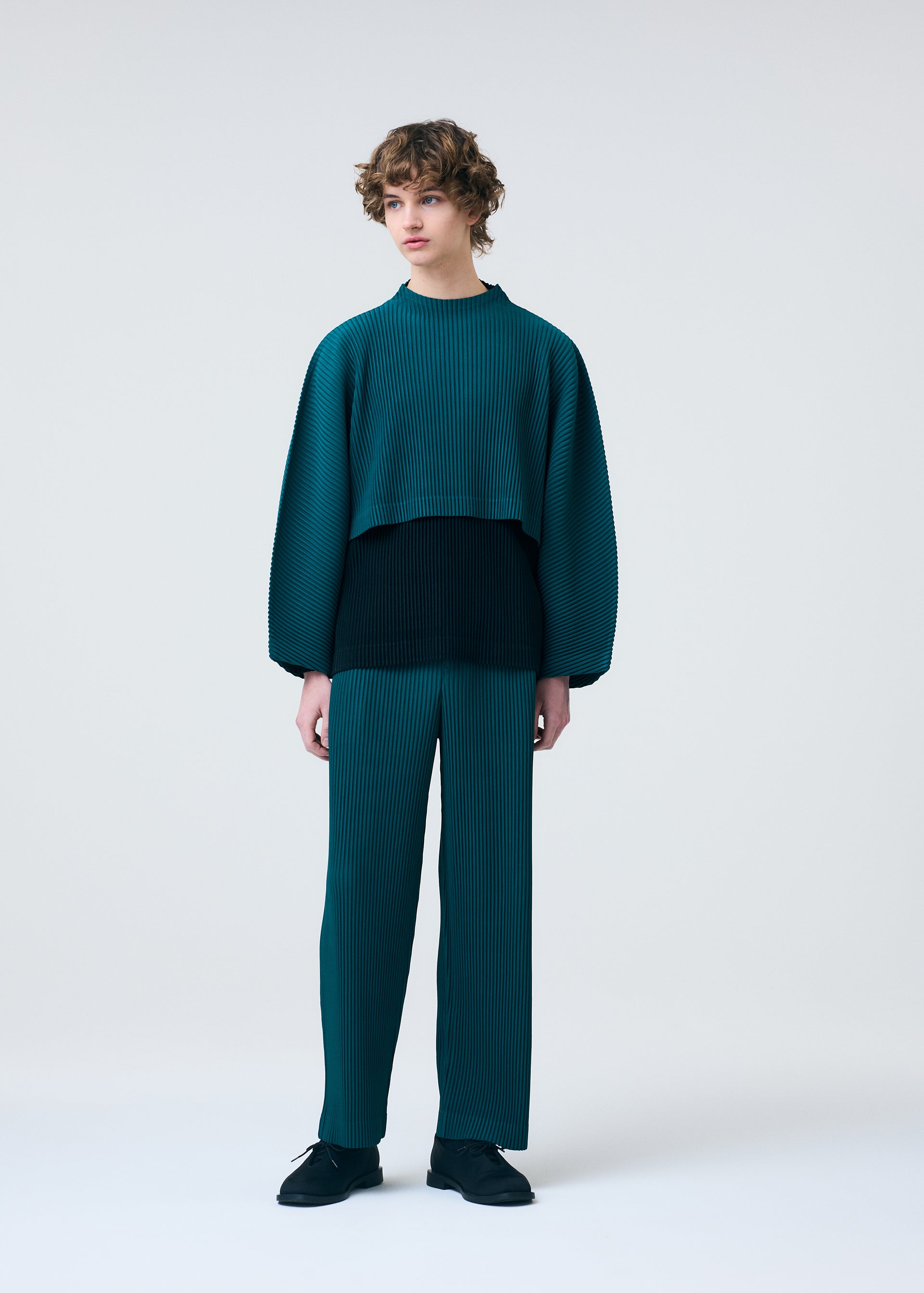 COLOR PLEATS 1、メンズ_パンツ、着用画像2