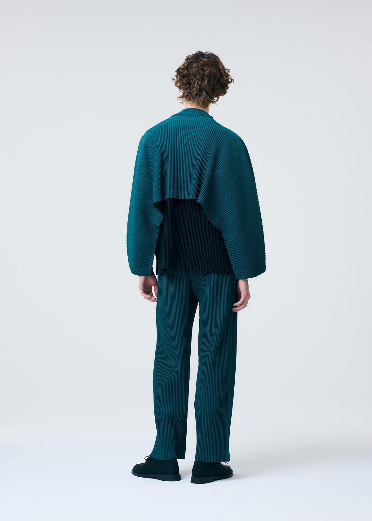 COLOR PLEATS 1、メンズ_パンツ、着用画像3
