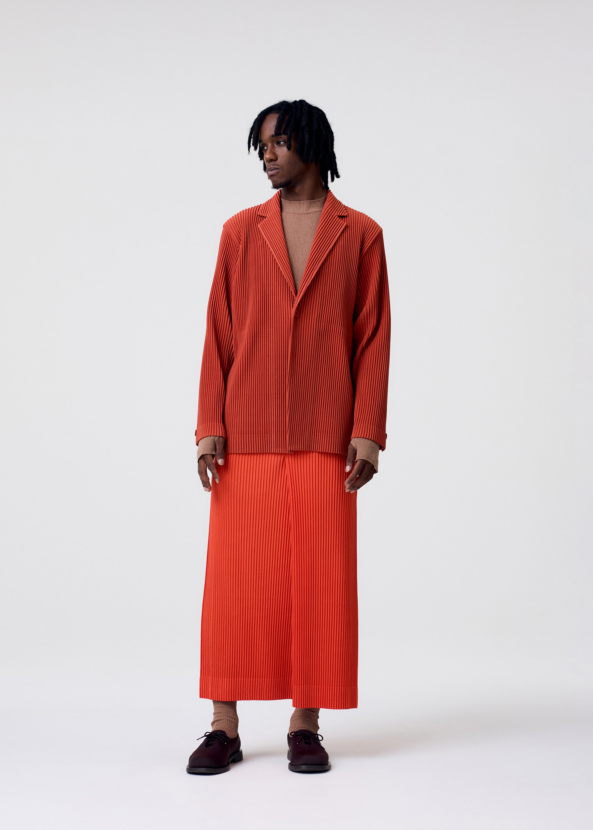 COLORFUL PLEATS BOTTOMS、メンズ_スカート、着用画像1