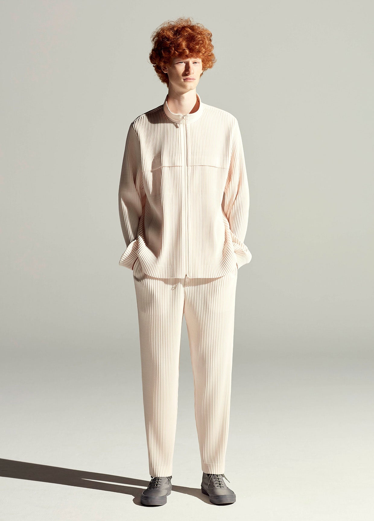 HOMME PLISSÉ ISSEY MIYAKE SPRING SUMMER 2022 コレクション04