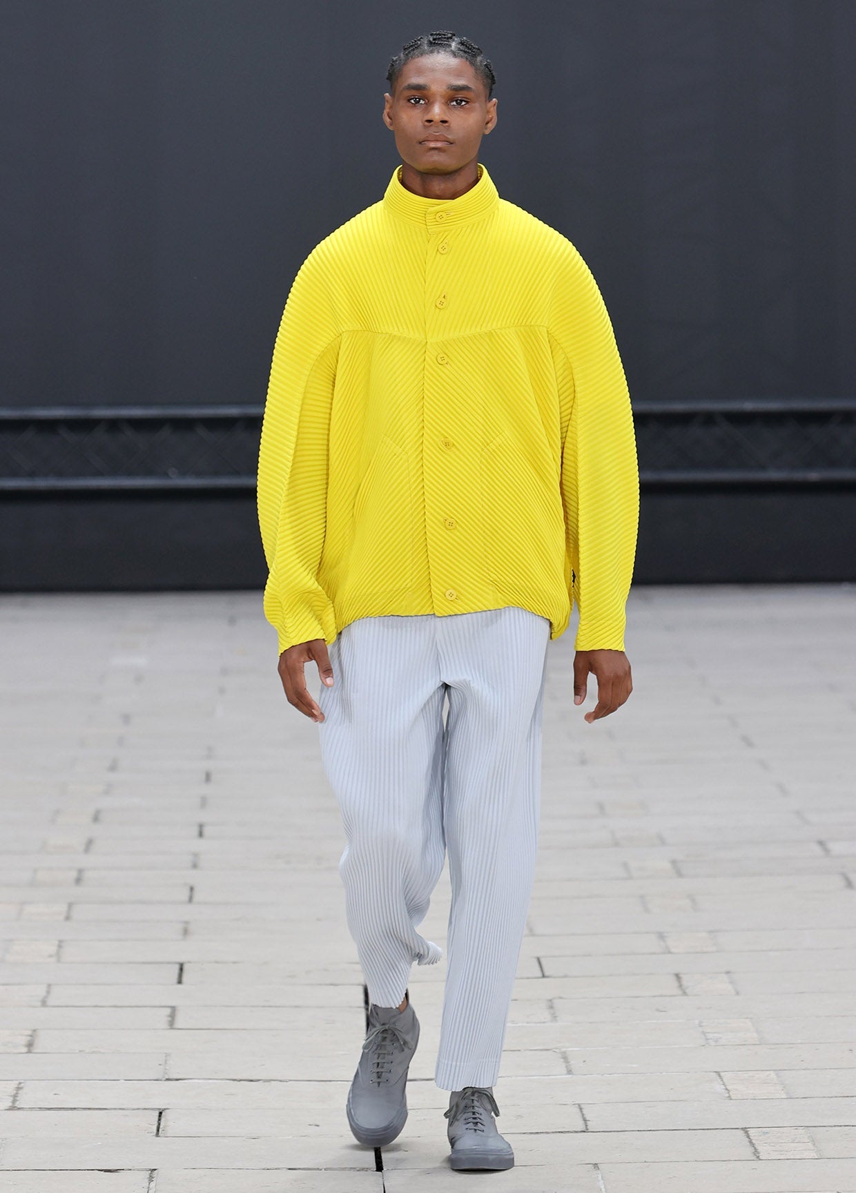 HOMME PLISSÉ ISSEY MIYAKE SPRING SUMMER 2023 コレクション 25