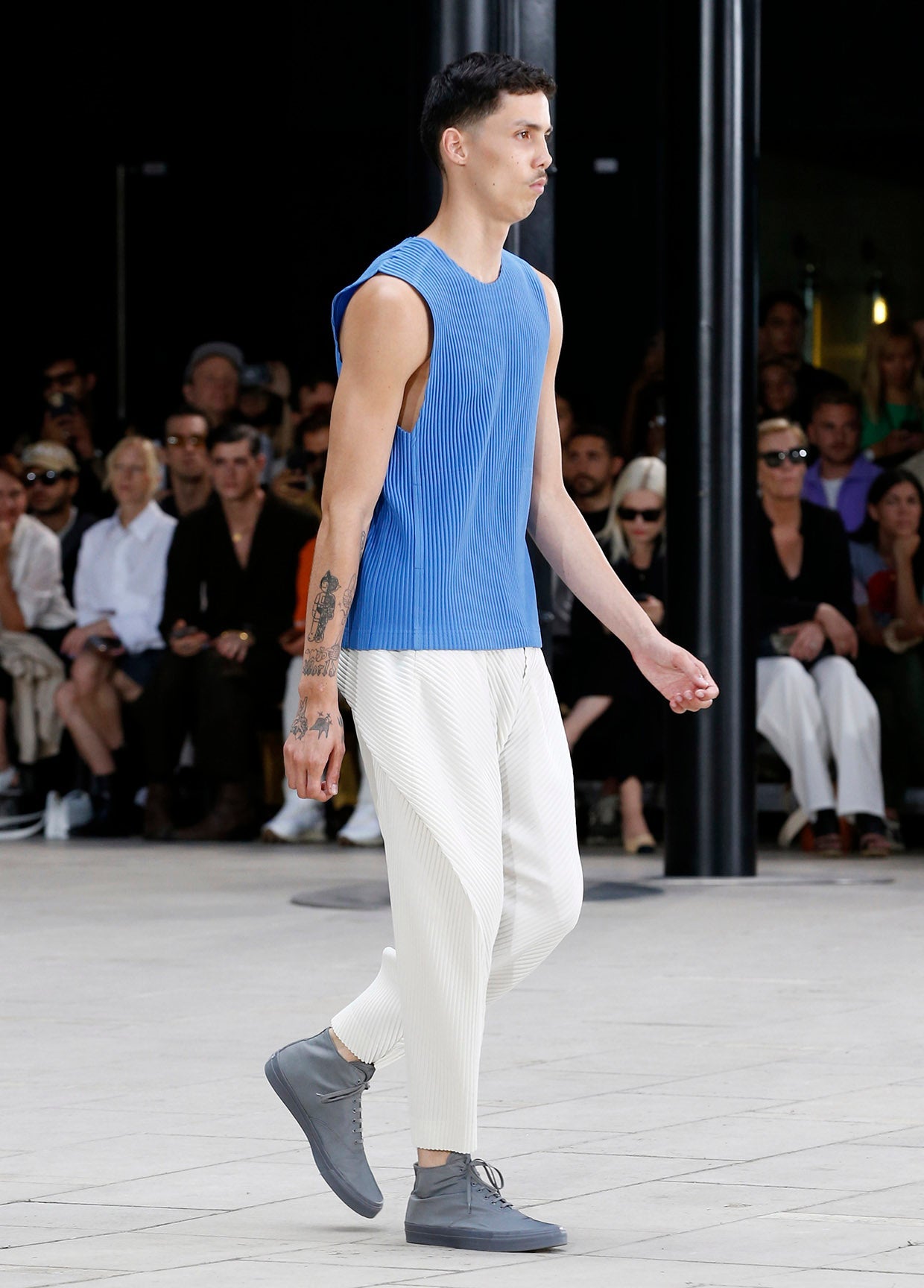 HOMME PLISSÉ ISSEY MIYAKE SPRING SUMMER 2023 コレクション 27
