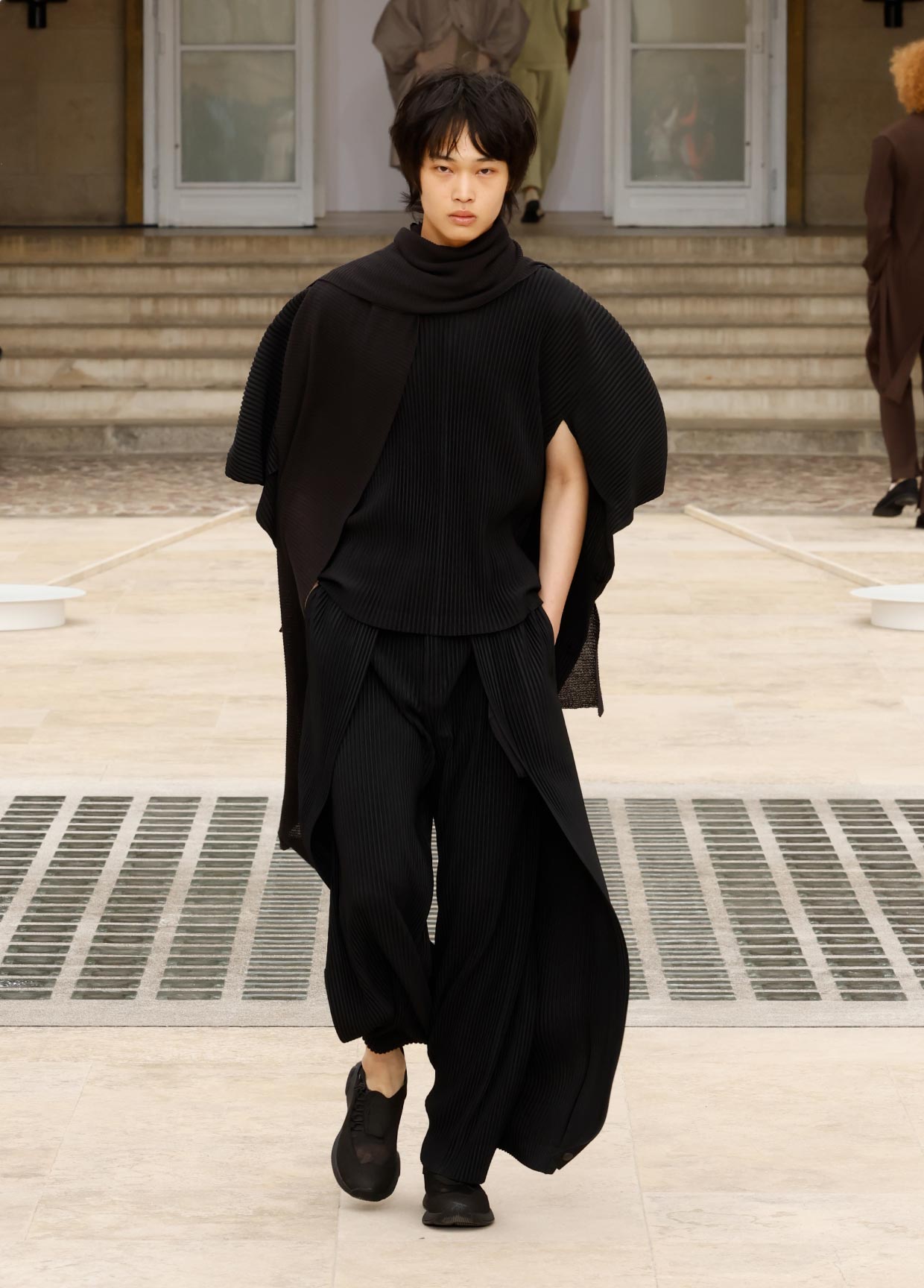 HOMME PLISSÉ ISSEY MIYAKE SPRING SUMMER 2025 コレクション 34