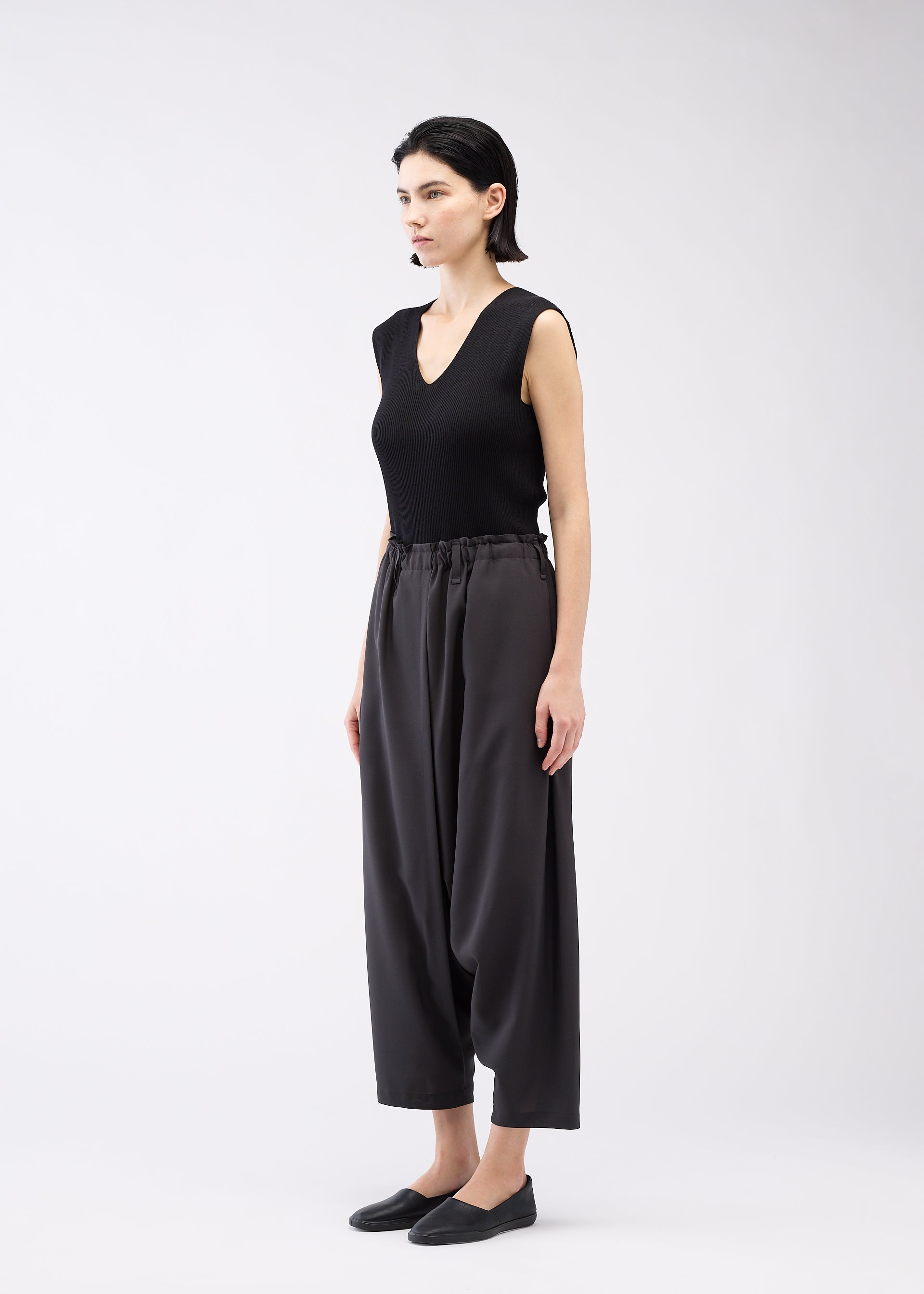 SEAMLESS BOTTOMS BASIC、ウィメンズ_パンツ、着用画像2