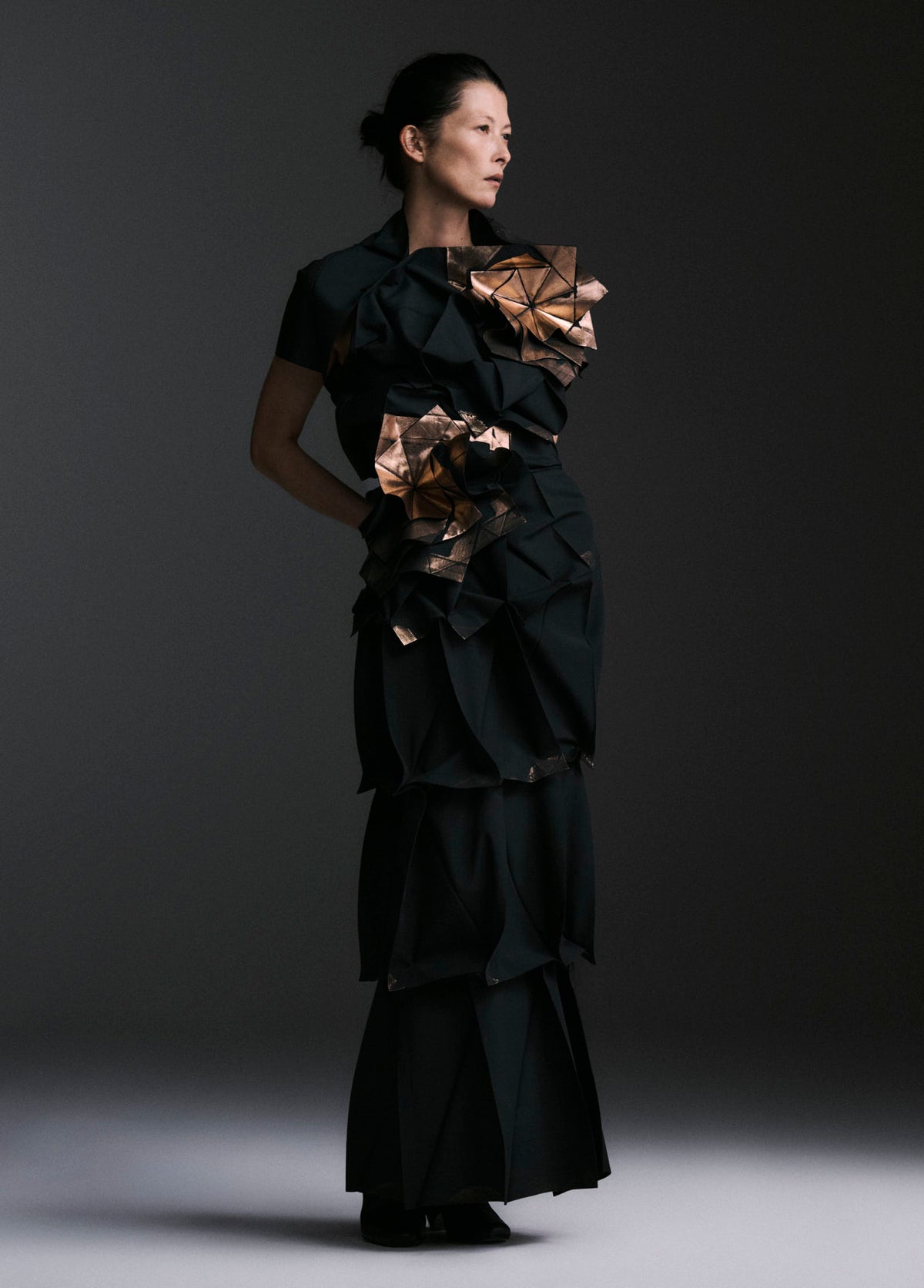132 5. ISSEY MIYAKE LOOK 15