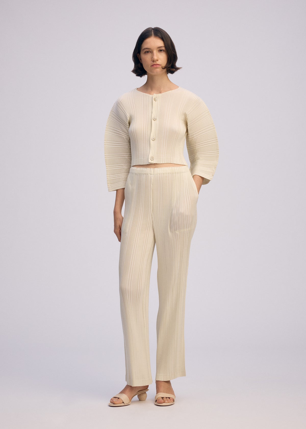 LINEN LIKE RIB PLEATS、ウィメンズ_パンツ、着用画像2