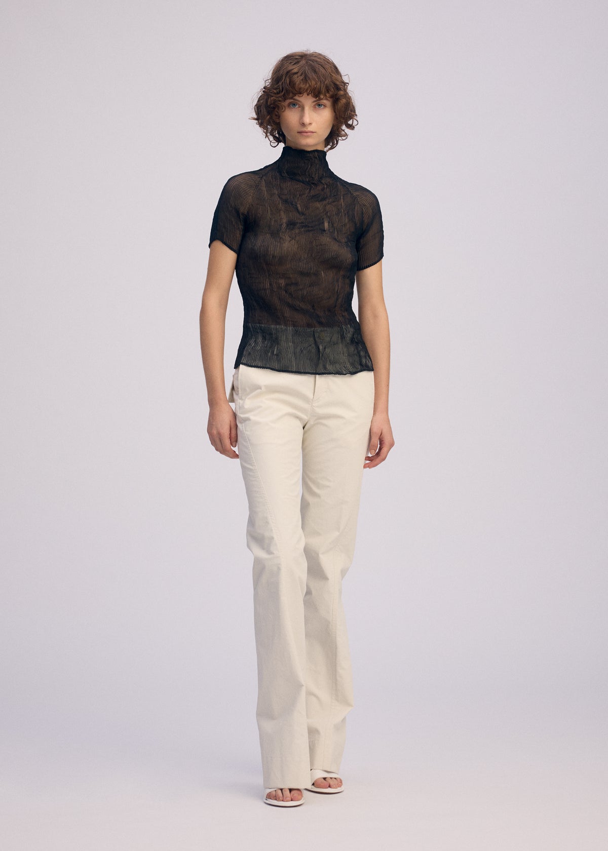 CHIFFON TWIST BK/WT-66、ウィメンズ_トップス_トップ、着用画像1