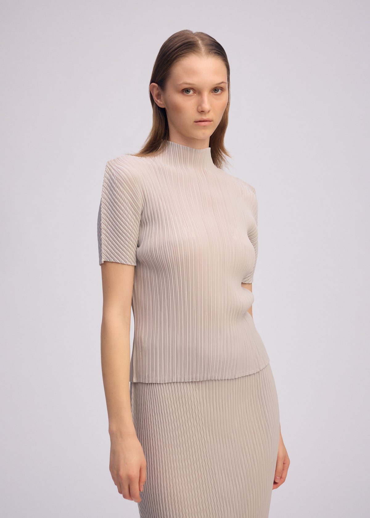BOX SHOULDER PLEATS、ウィメンズ_トップス_トップ、着用画像3