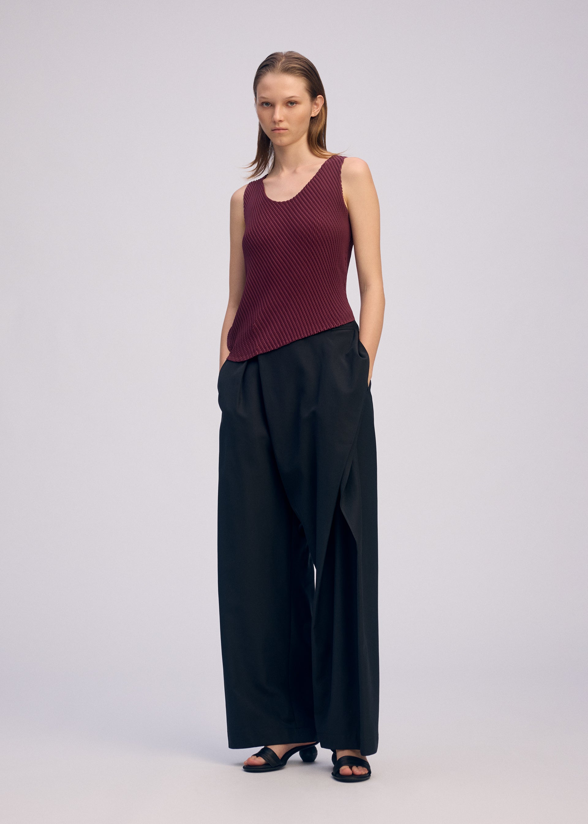 MISTY PLEATS、ウィメンズ_トップス_トップ、着用画像2