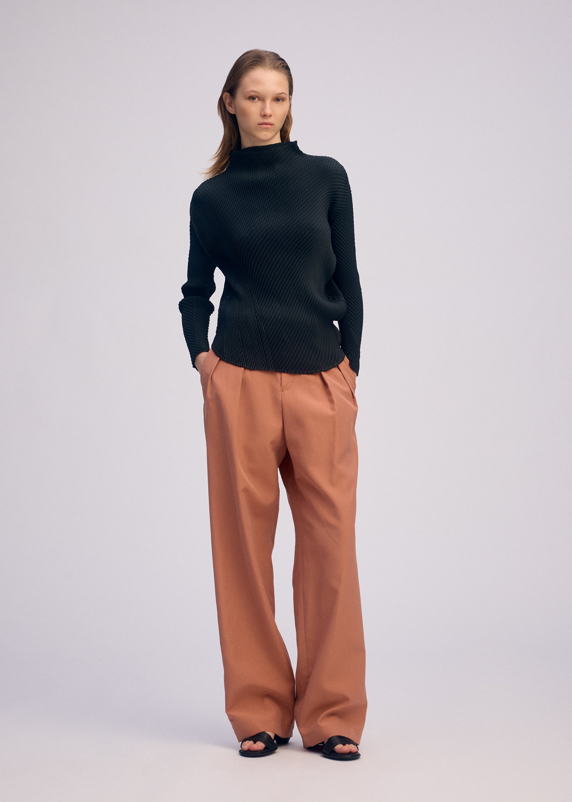MISTY PLEATS、ウィメンズ_トップス_トップ、着用画像2