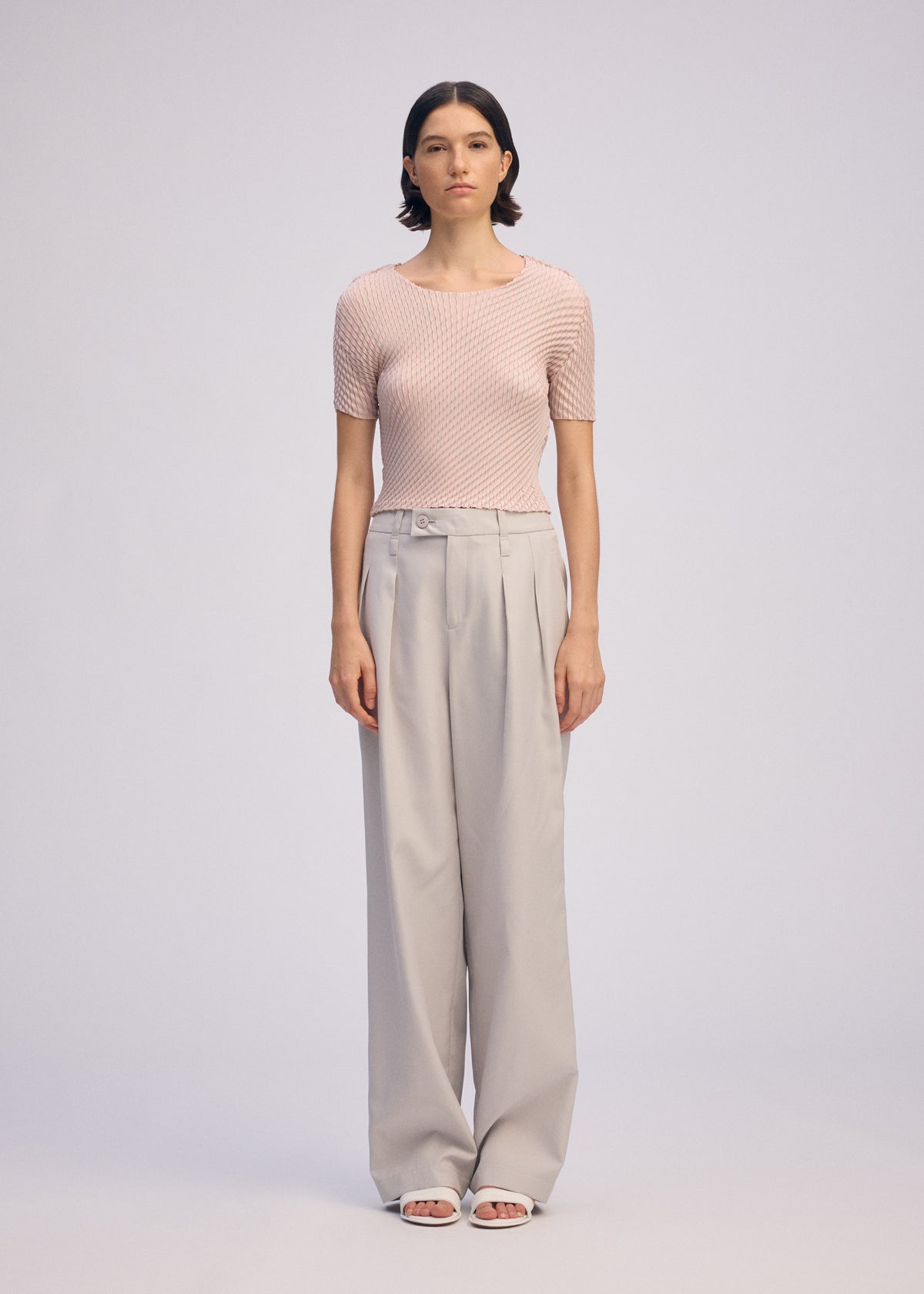 RESTORE BLEND PLEATS、ウィメンズ_トップス_トップ、着用画像1