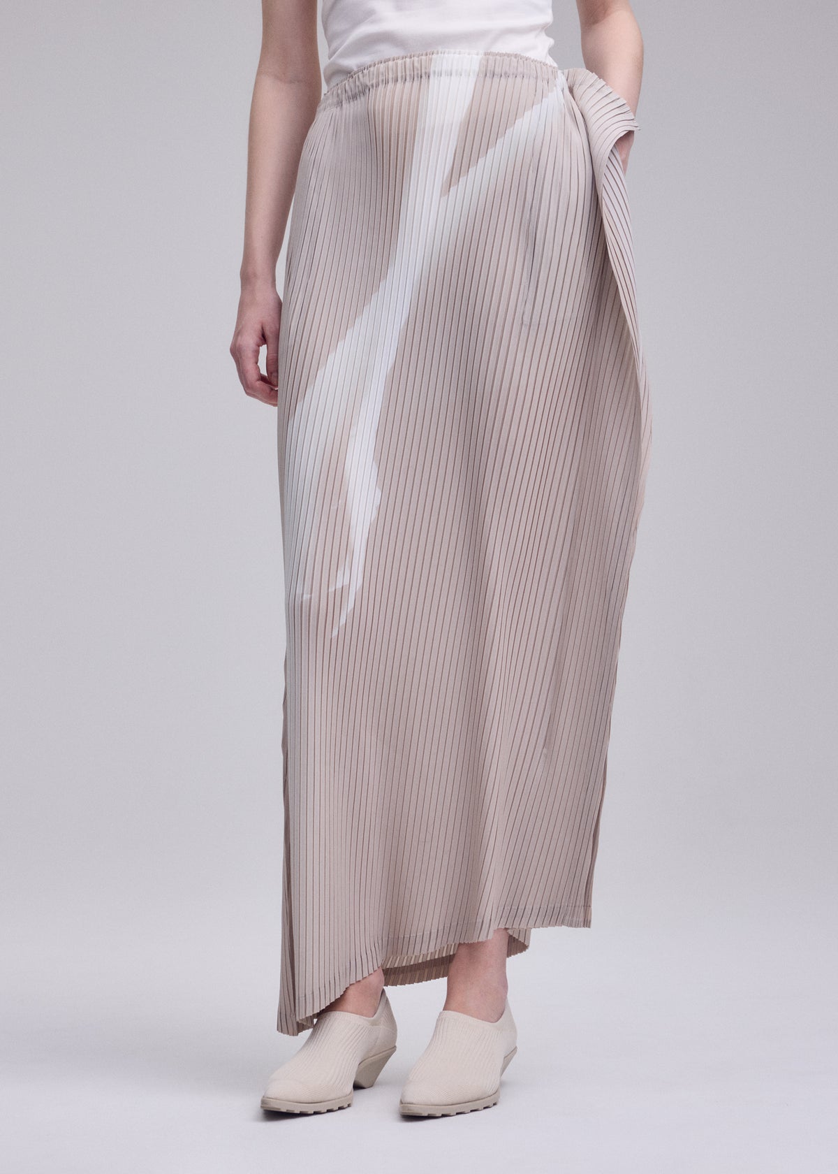 HANDS OF LOVER PLEATS、ウィメンズ_スカート、着用画像3