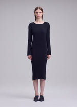 HATCHING PLEATS、ウィメンズ_ワンピース、着用画像1
