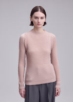 SUEDE LIKE PLEATS、ウィメンズ_トップス_トップ、着用画像3