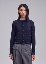 SUEDE LIKE PLEATS、ウィメンズ_トップス_カーディガン、着用画像3