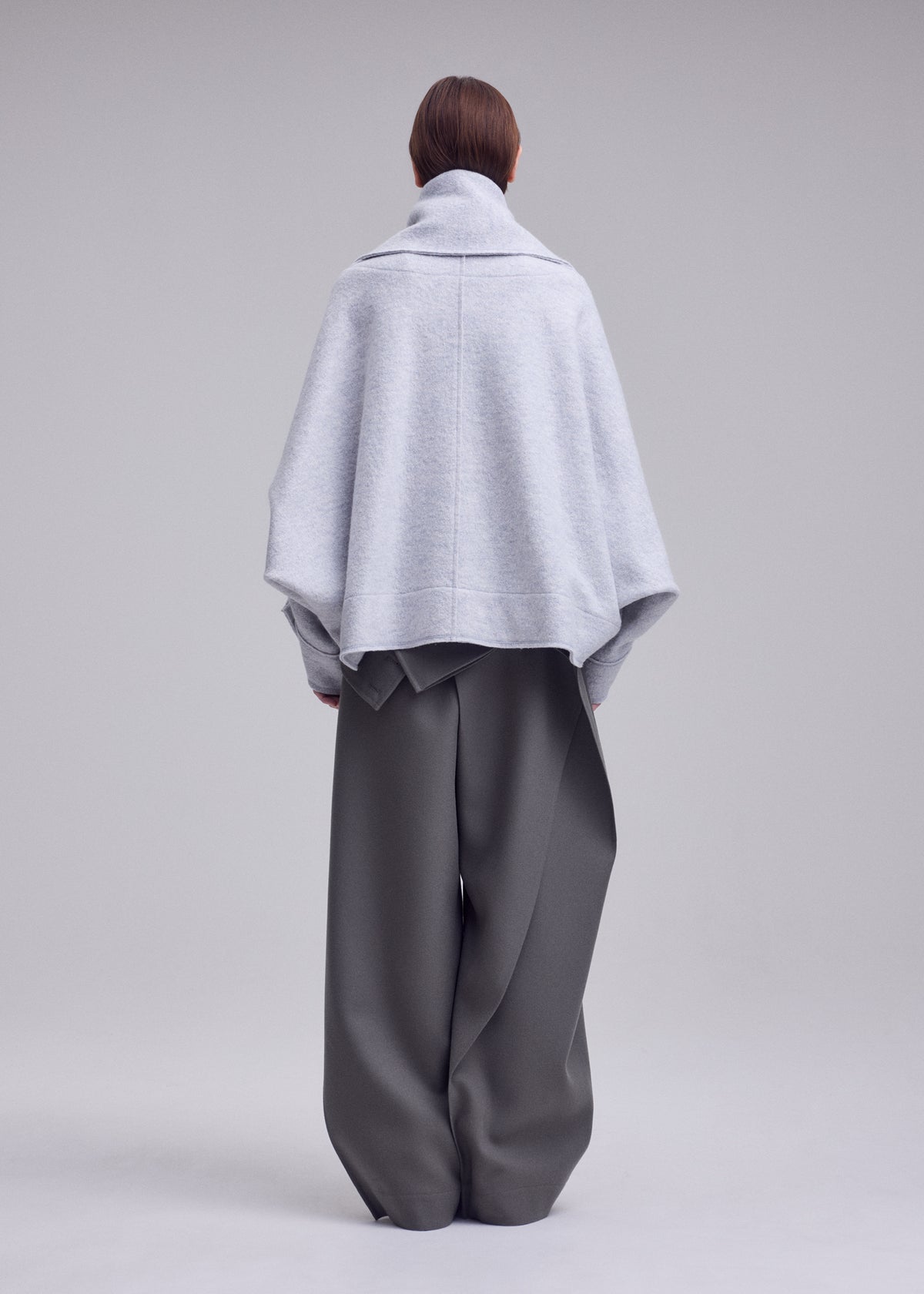 WOOLEN GRANITE、ウィメンズ_ジャケット&コート_コート、着用画像2