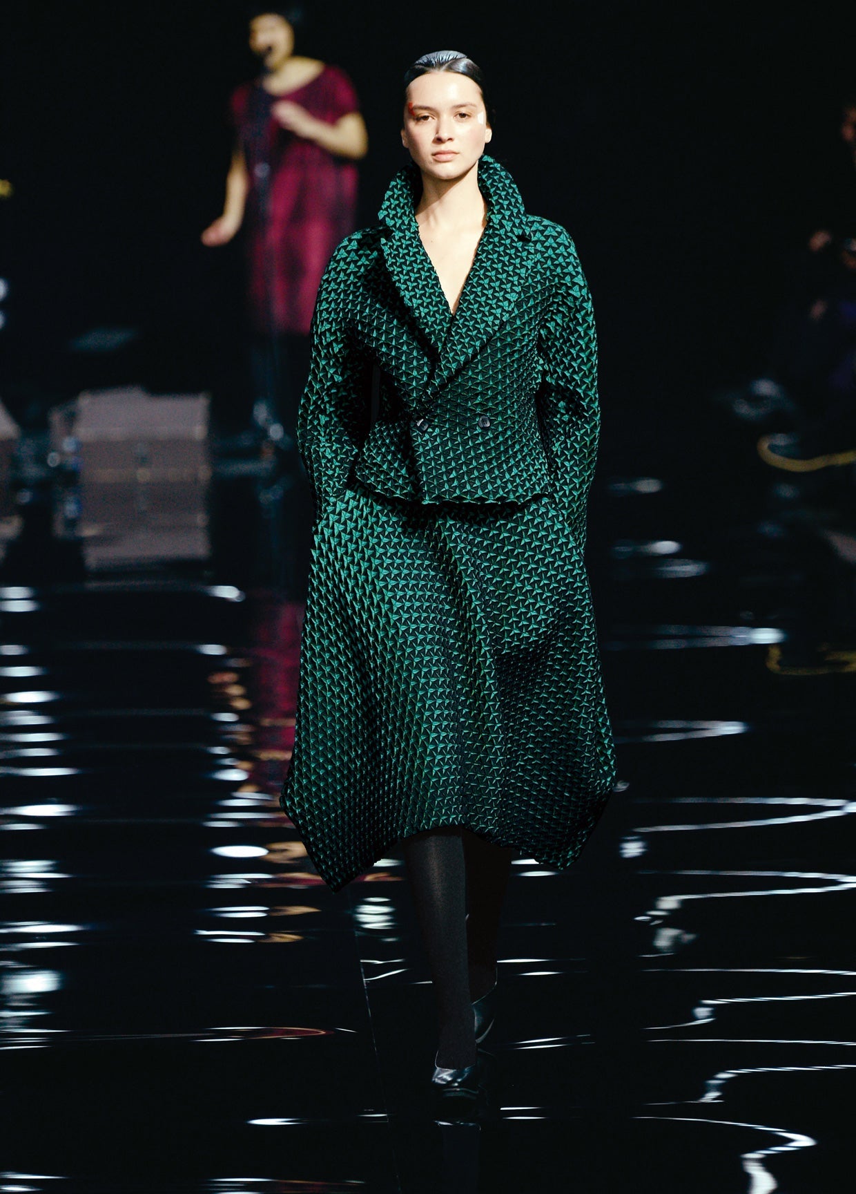 ISSEY MIYAKE AUTUMN WINTER 2015 コレクション01