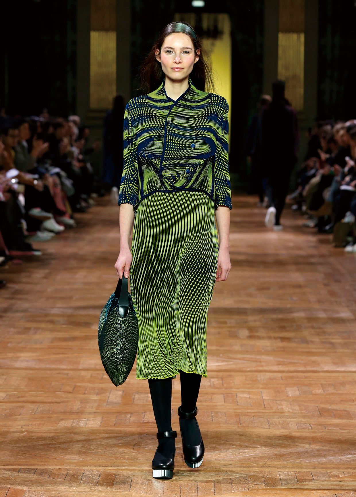 ISSEY MIYAKE AUTUMN WINTER 2017 コレクション 23