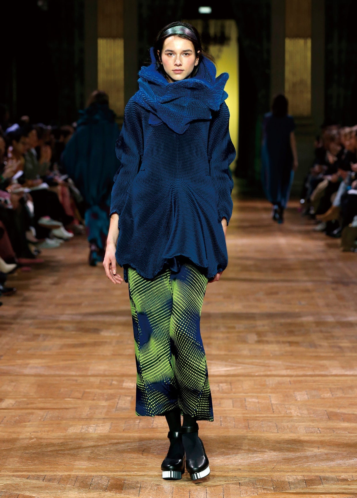 ISSEY MIYAKE AUTUMN WINTER 2017 コレクション 30