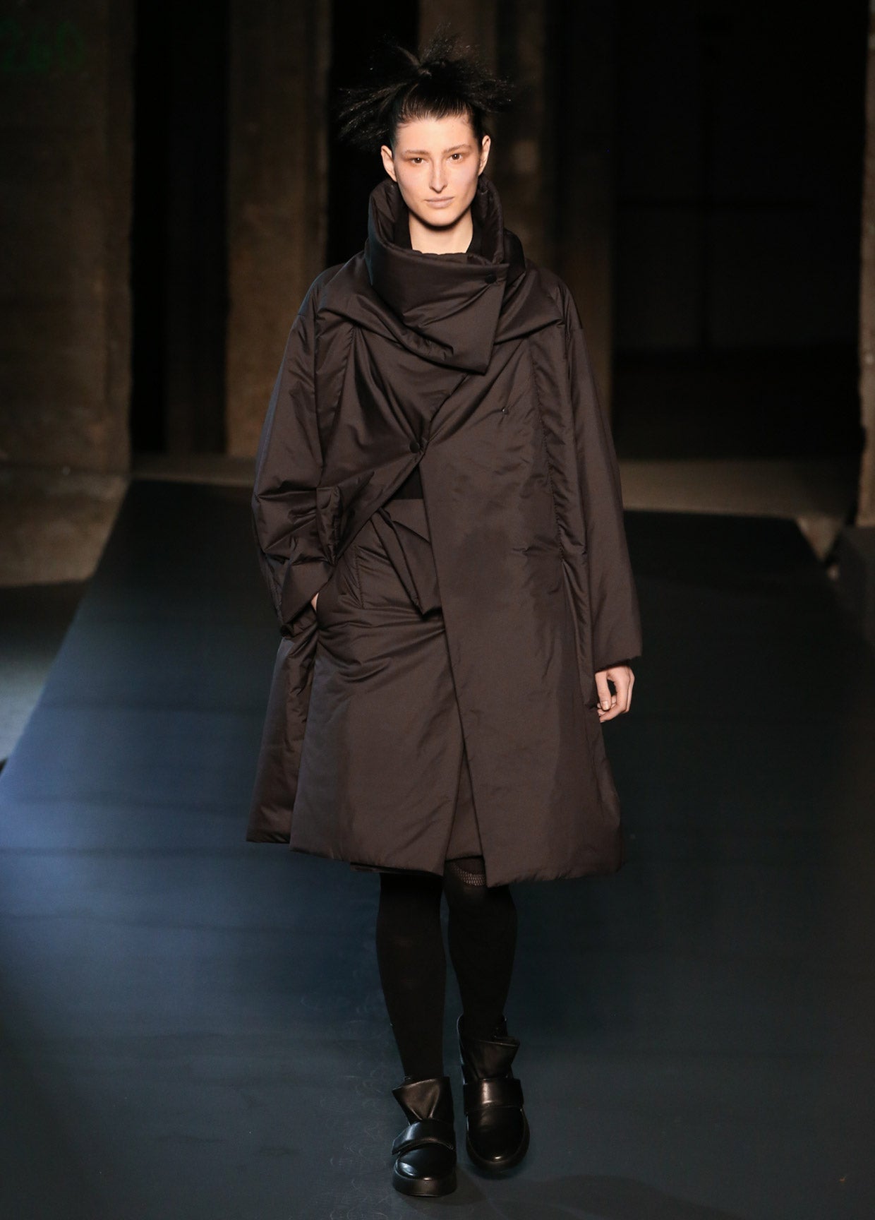 ISSEY MIYAKE AUTUMN WINTER 2018 コレクション 19