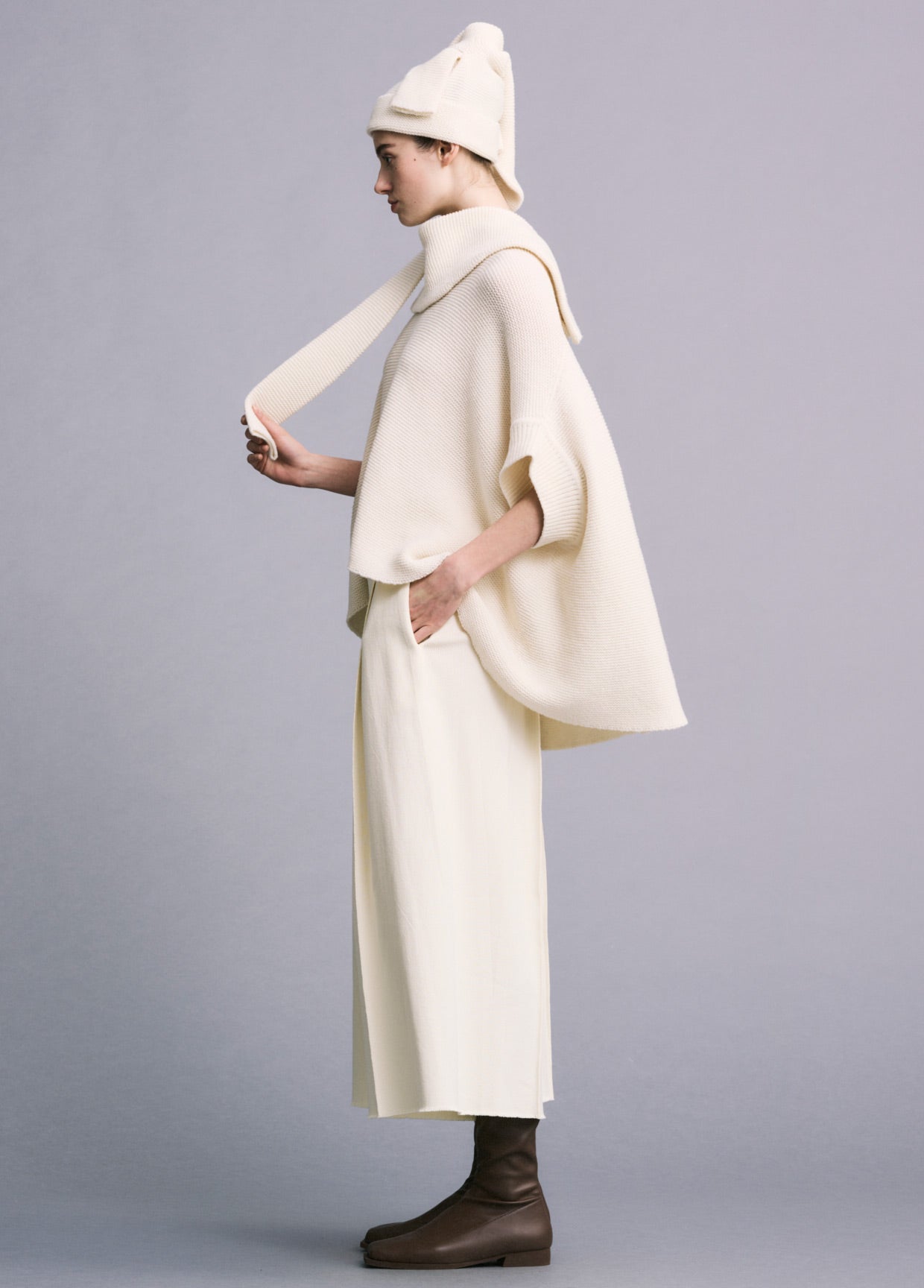 ISSEY MIYAKE AUTUMN WINTER 2022/23 コレクション 10