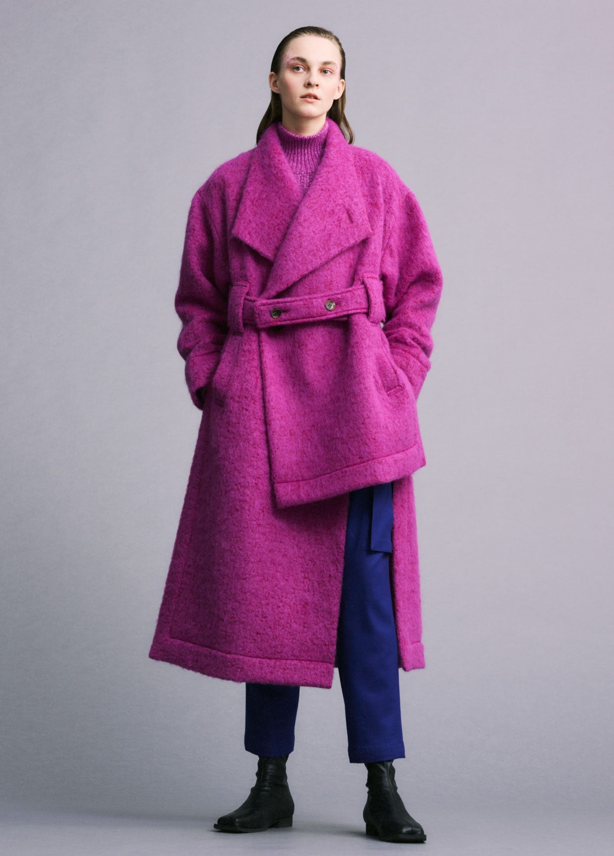 ISSEY MIYAKE AUTUMN WINTER 2022/23 コレクション 25