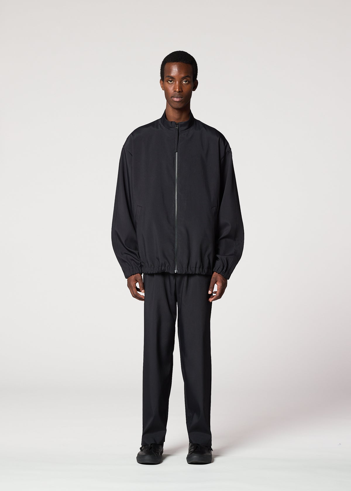 AIR PLEATS、メンズ_ジャケット&コート_ジャケット＆ブルゾン、着用画像1