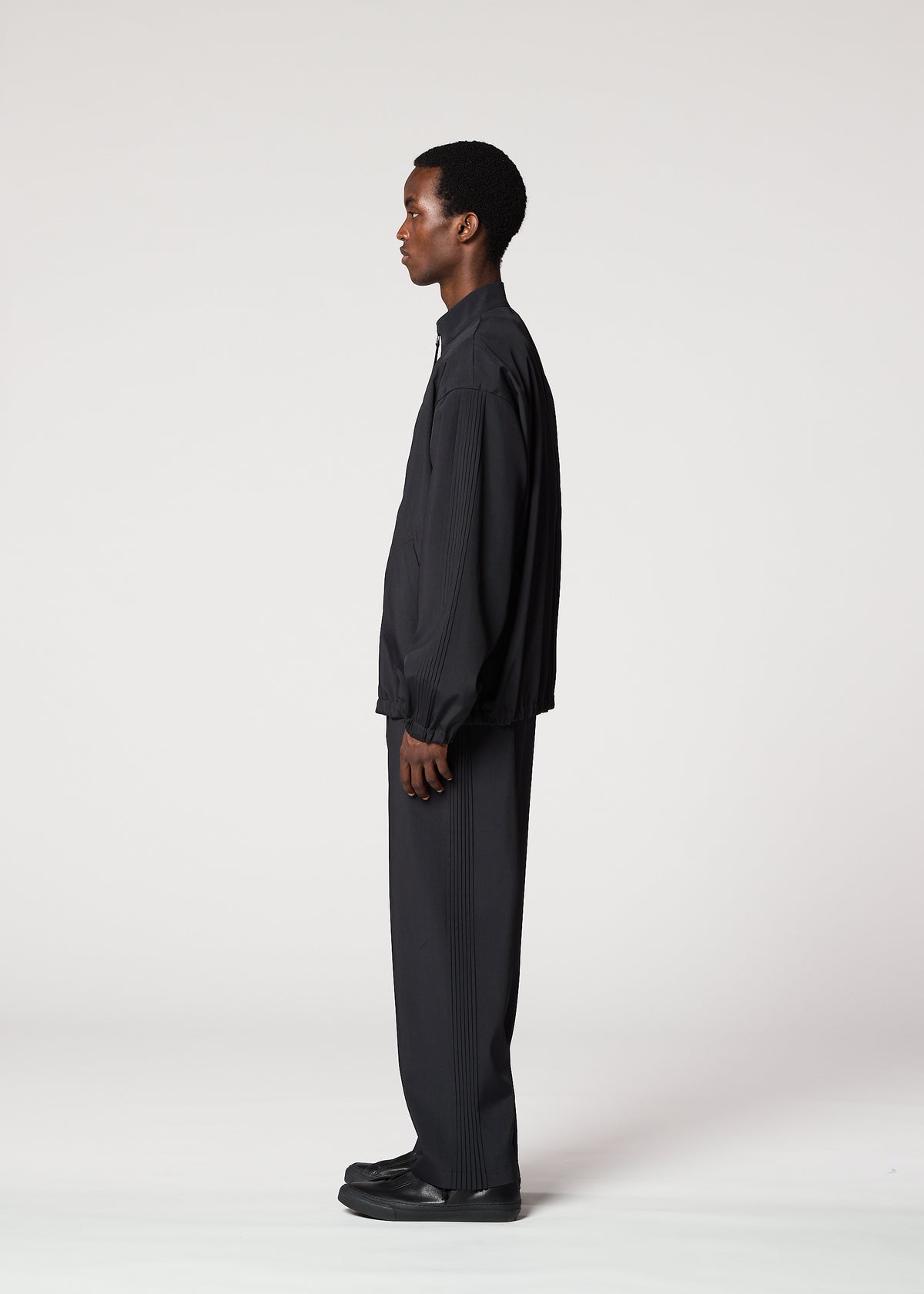 AIR PLEATS、メンズ_ジャケット&コート_ジャケット＆ブルゾン、着用画像2