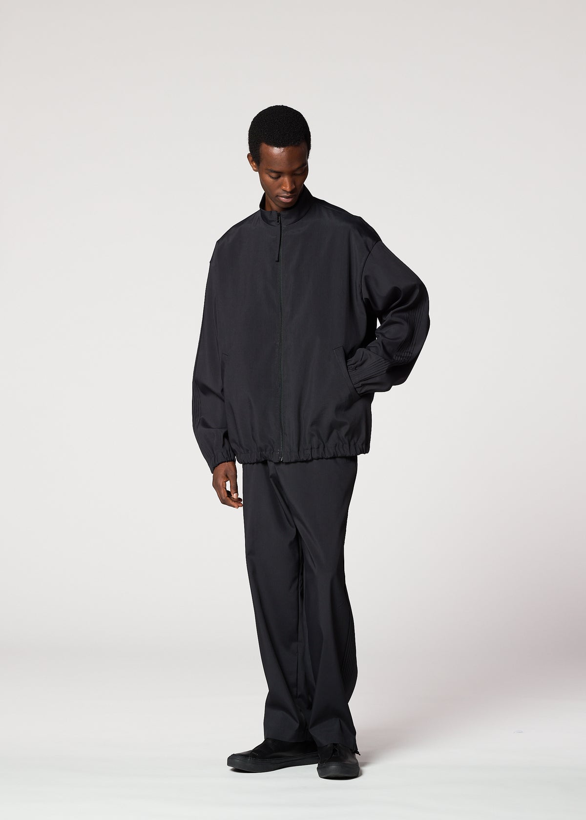 AIR PLEATS、メンズ_ジャケット&コート_ジャケット＆ブルゾン、着用画像4