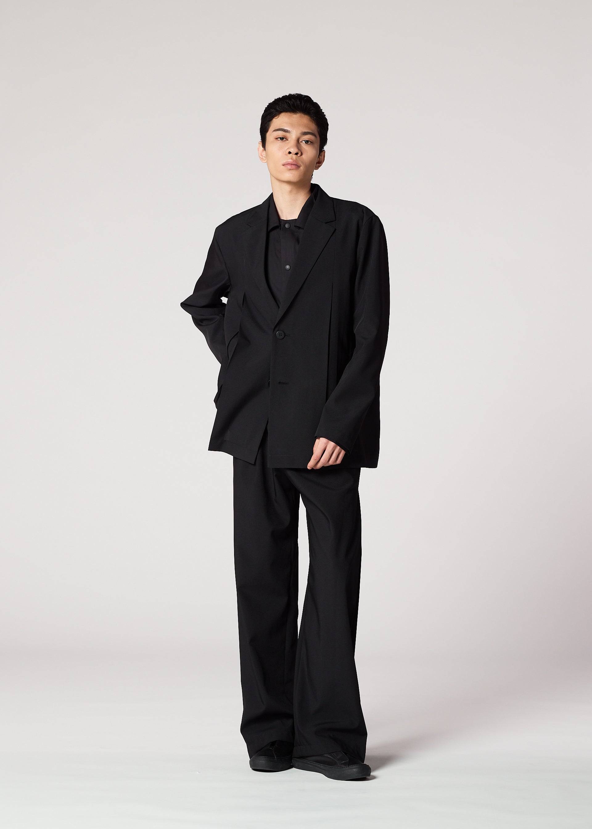 WINGS BLACK、メンズ_パンツ、着用画像4