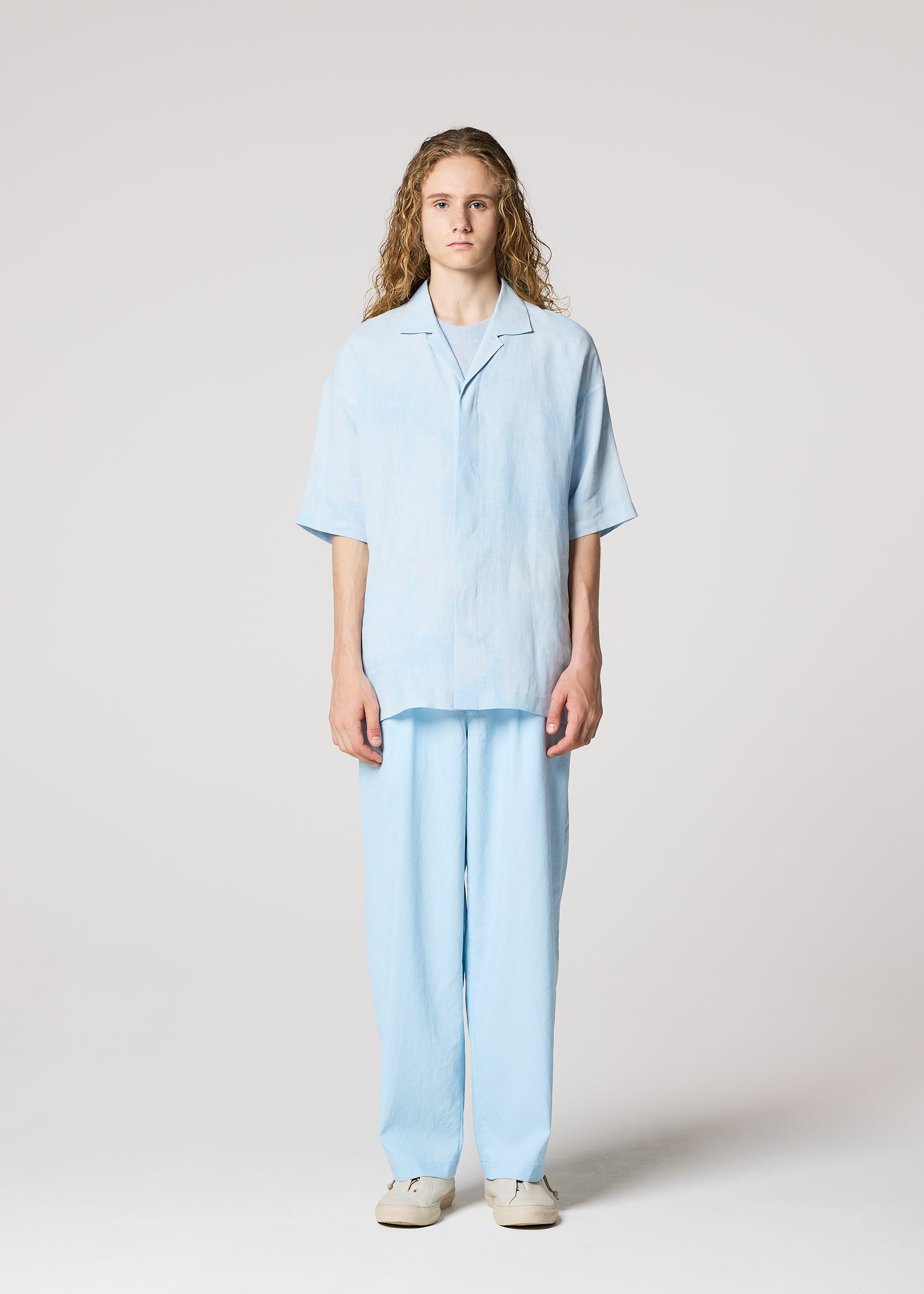 FLOATING LINEN、メンズ_トップス_シャツ、着用画像1