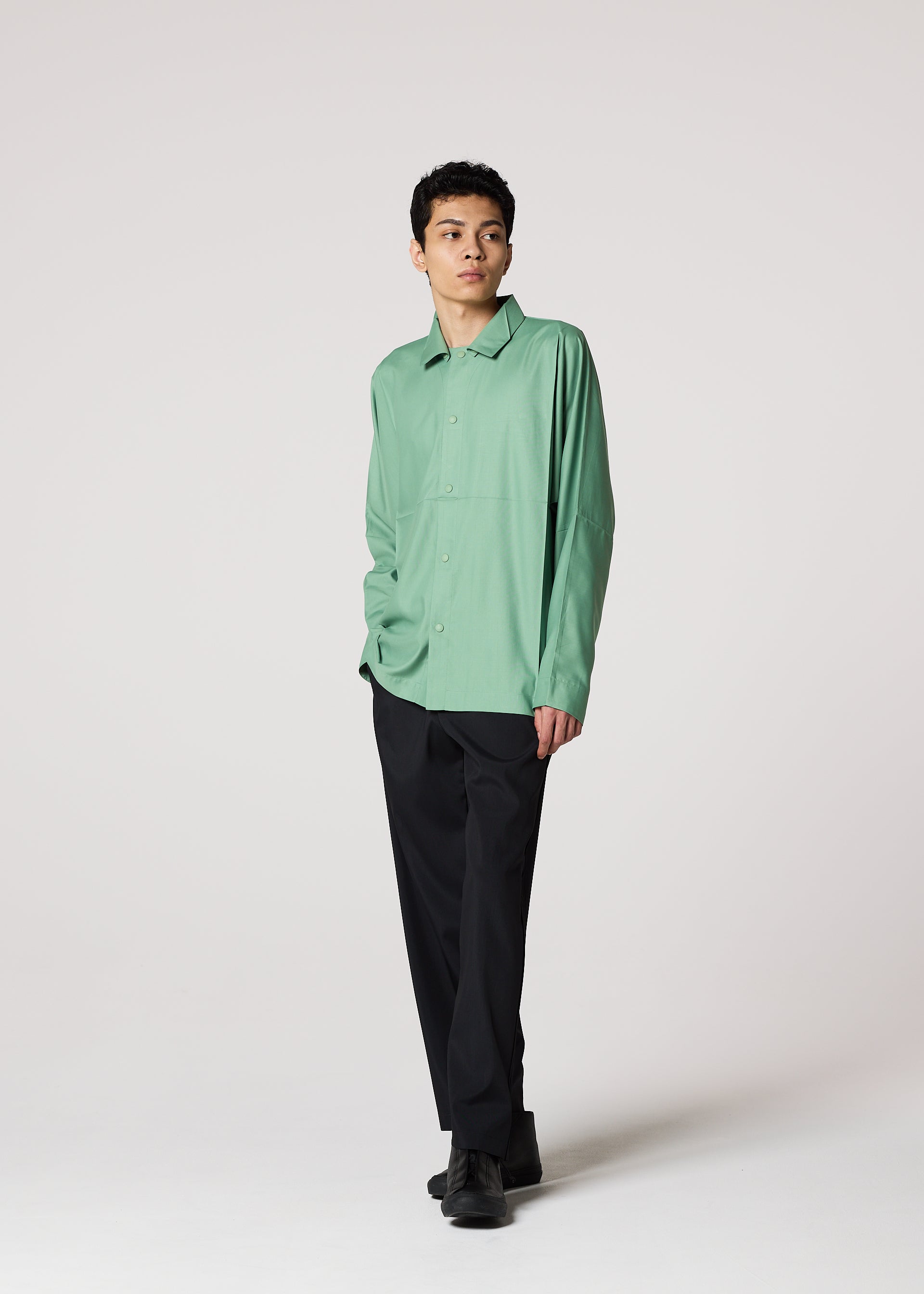 COMPACT SHIRT、メンズ_トップス_シャツ、着用画像4