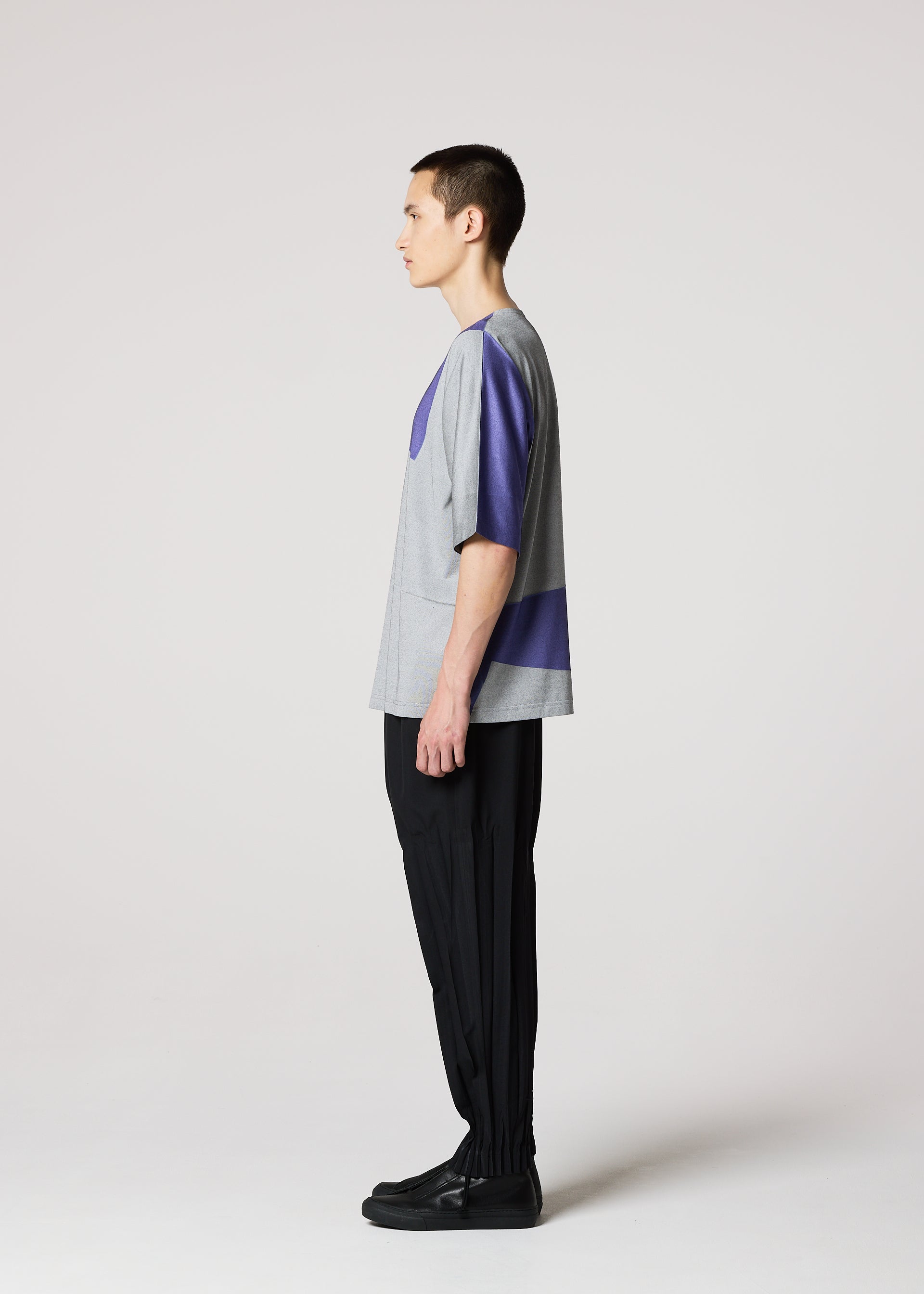 GEOMETRY PLATING JERSEY、メンズ_トップス_トップ、着用画像2
