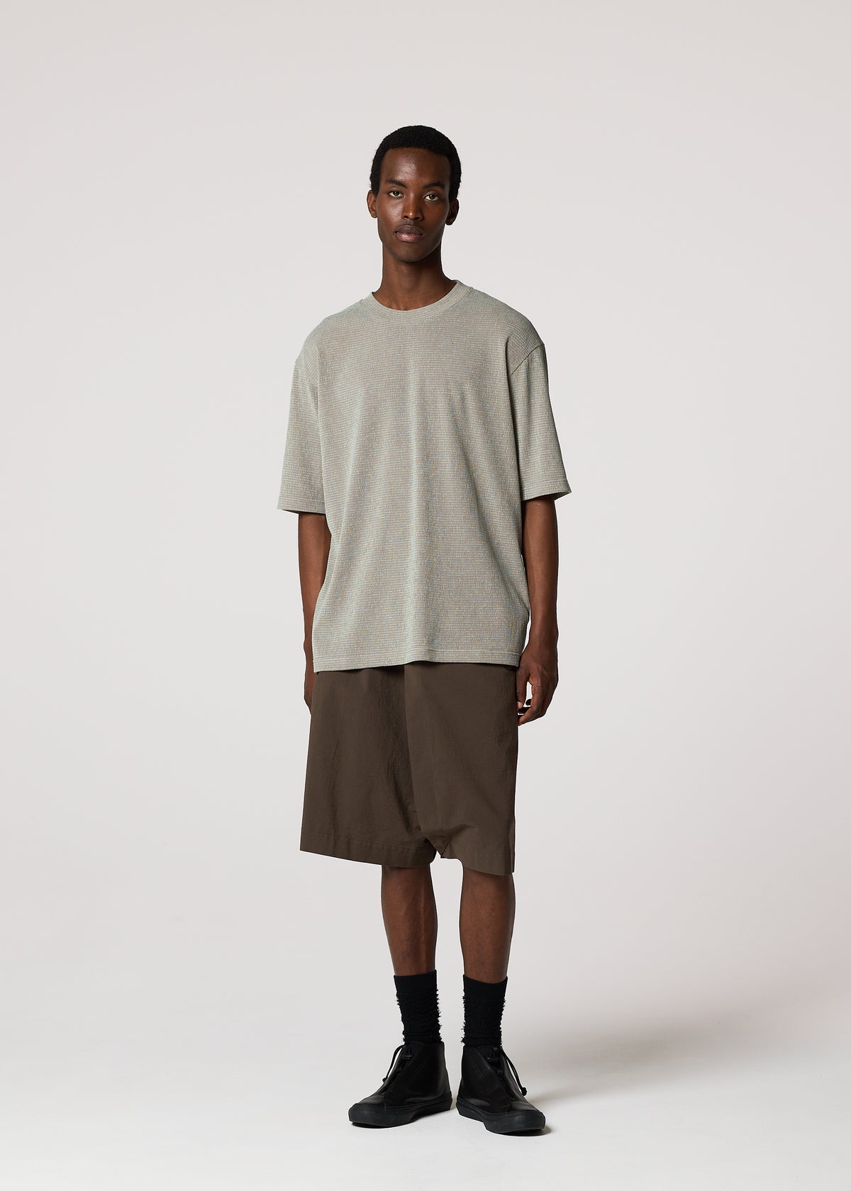 SHRINK STRETCH T、メンズ_トップス_トップ、着用画像4