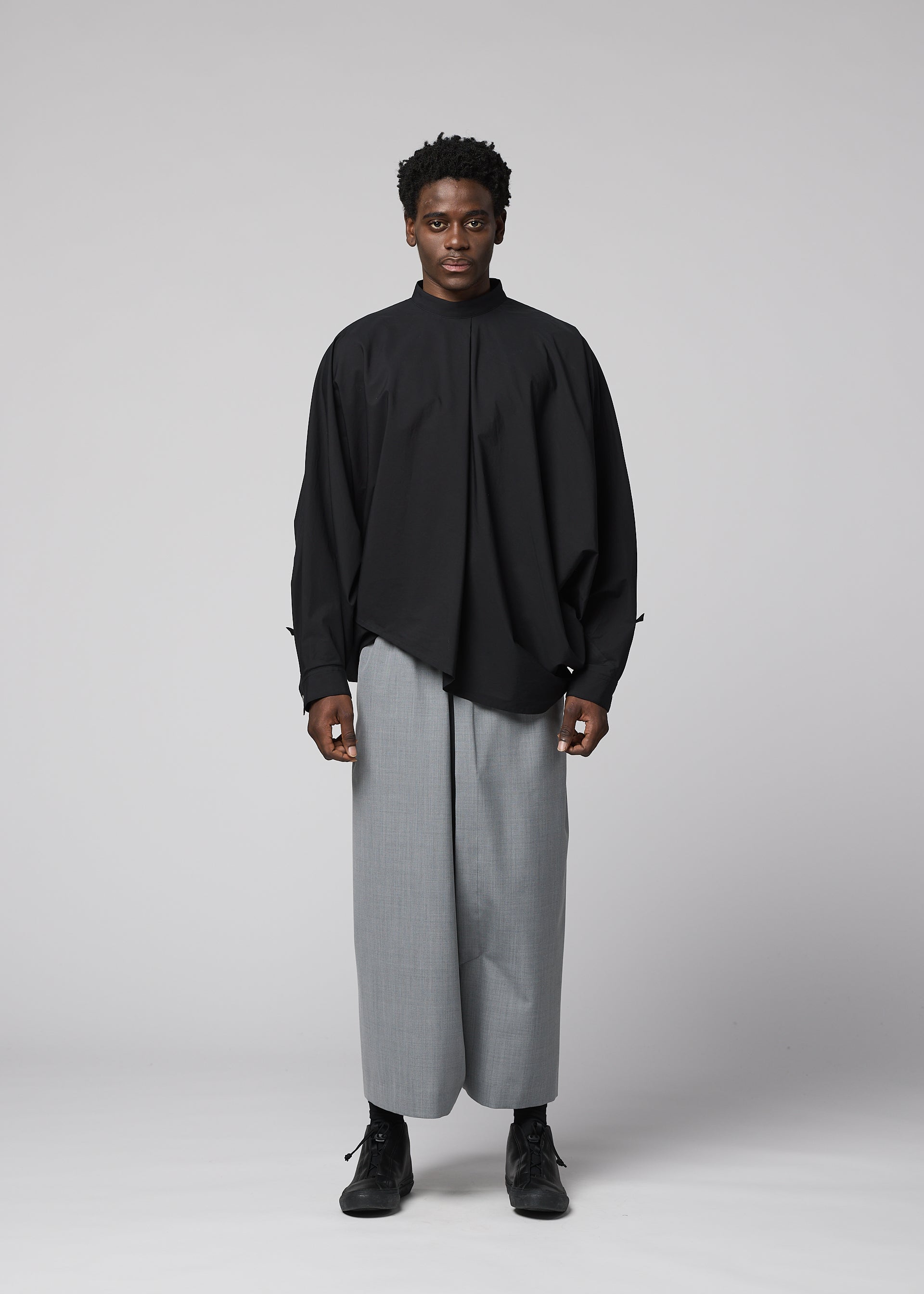 SUAVE、メンズ_パンツ、着用画像1