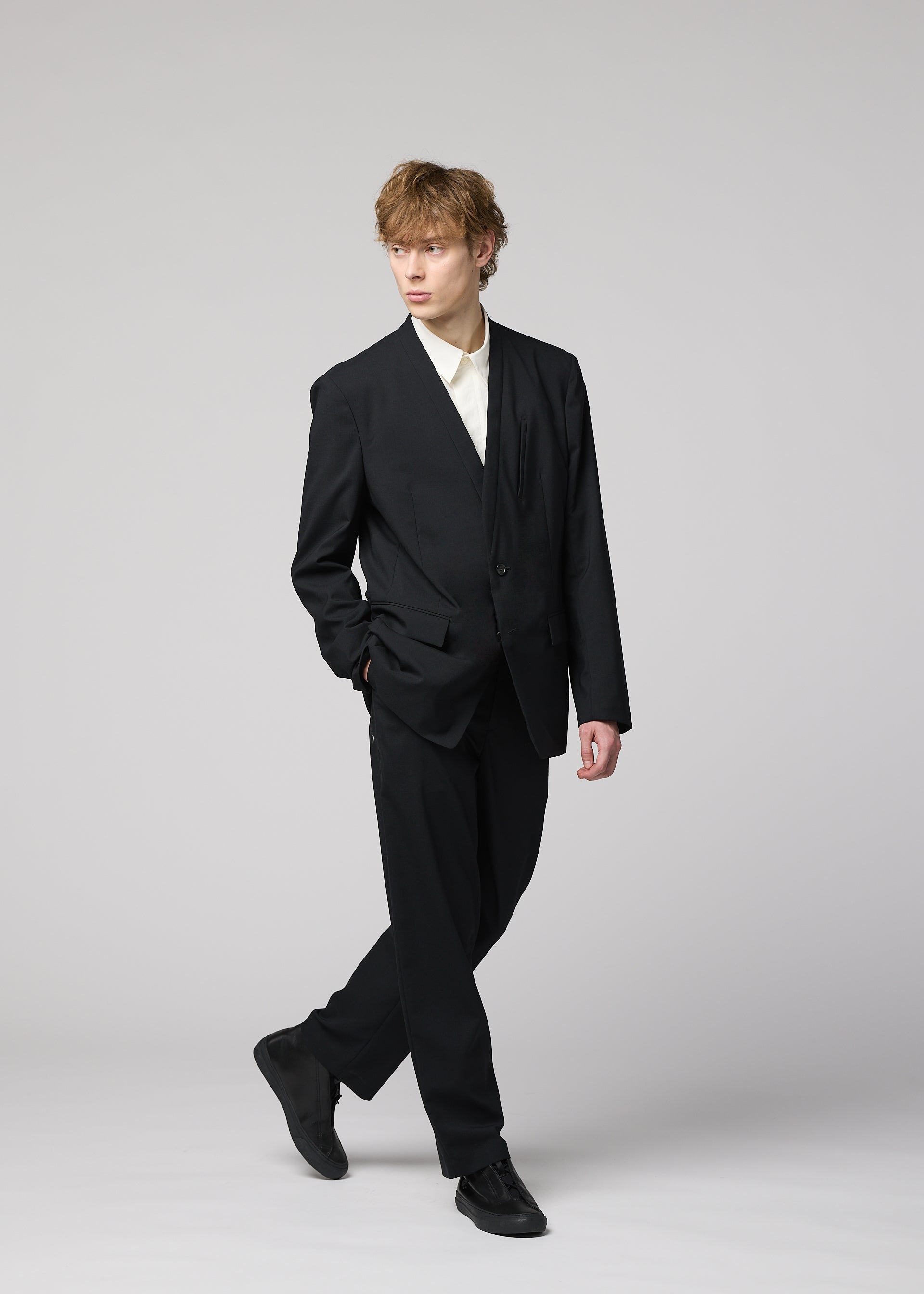 SUAVE、メンズ_パンツ、着用画像4