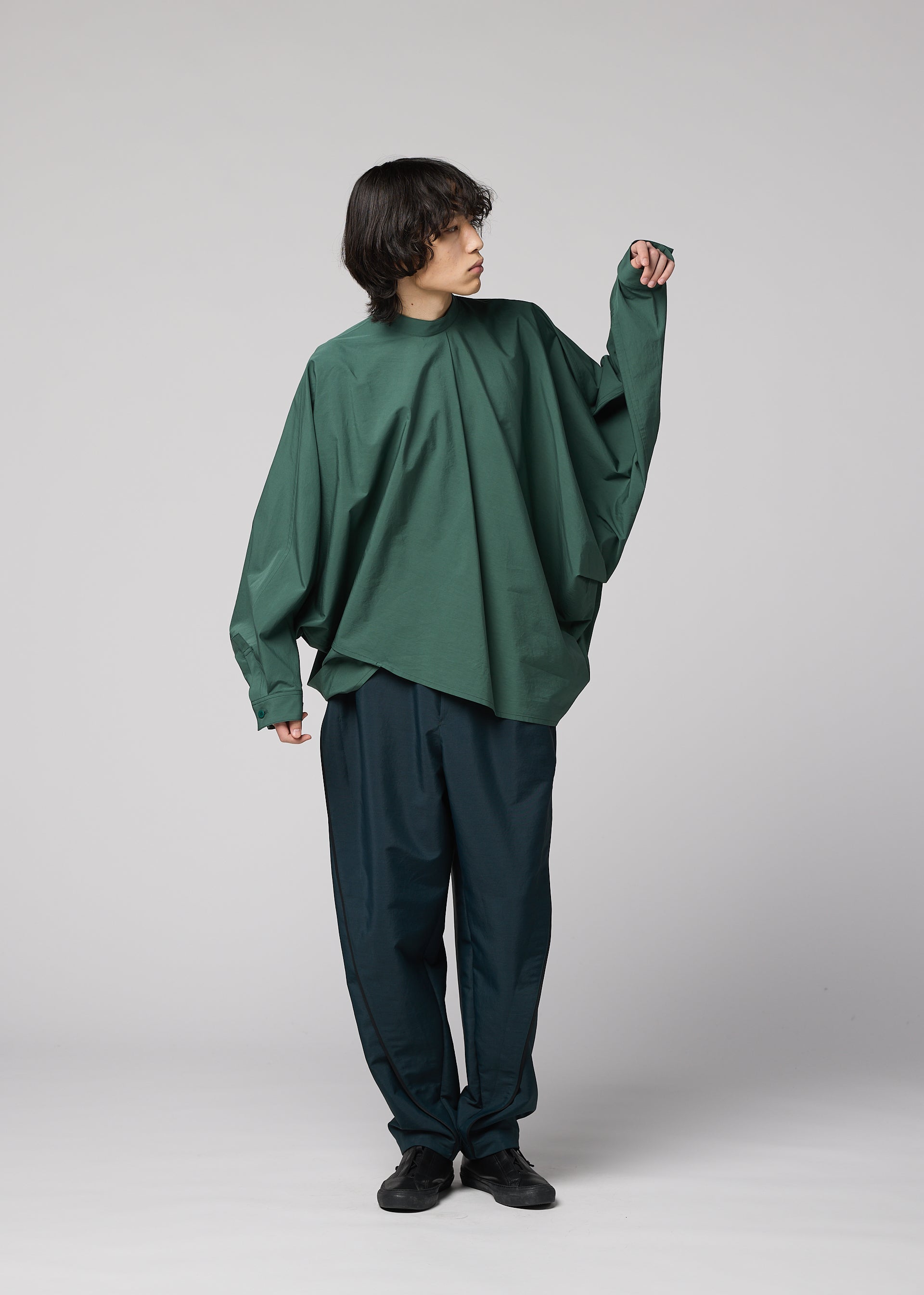 140/2 SHIRT、メンズ_トップス_シャツ、着用画像4