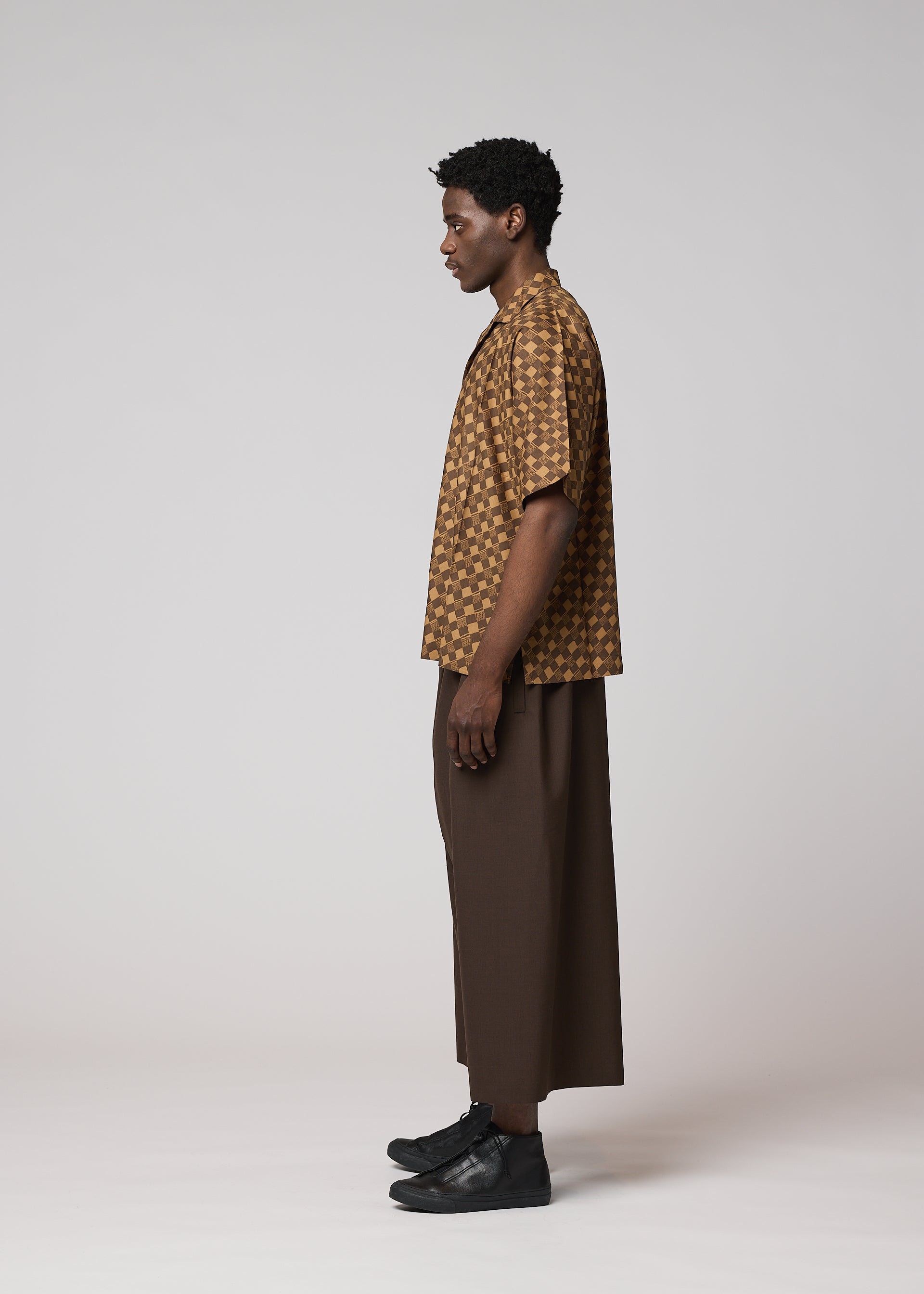 TIE PATTERN SHIRT、メンズ_トップス_シャツ、着用画像2