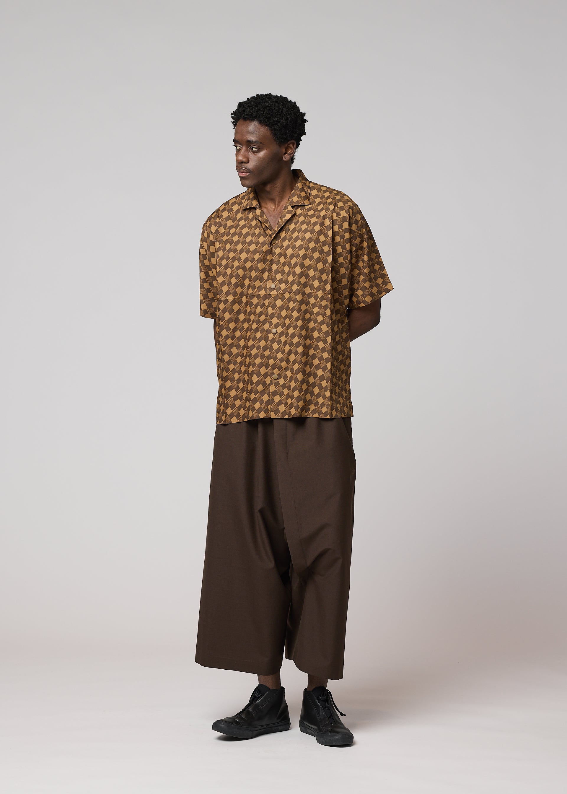 TIE PATTERN SHIRT、メンズ_トップス_シャツ、着用画像4
