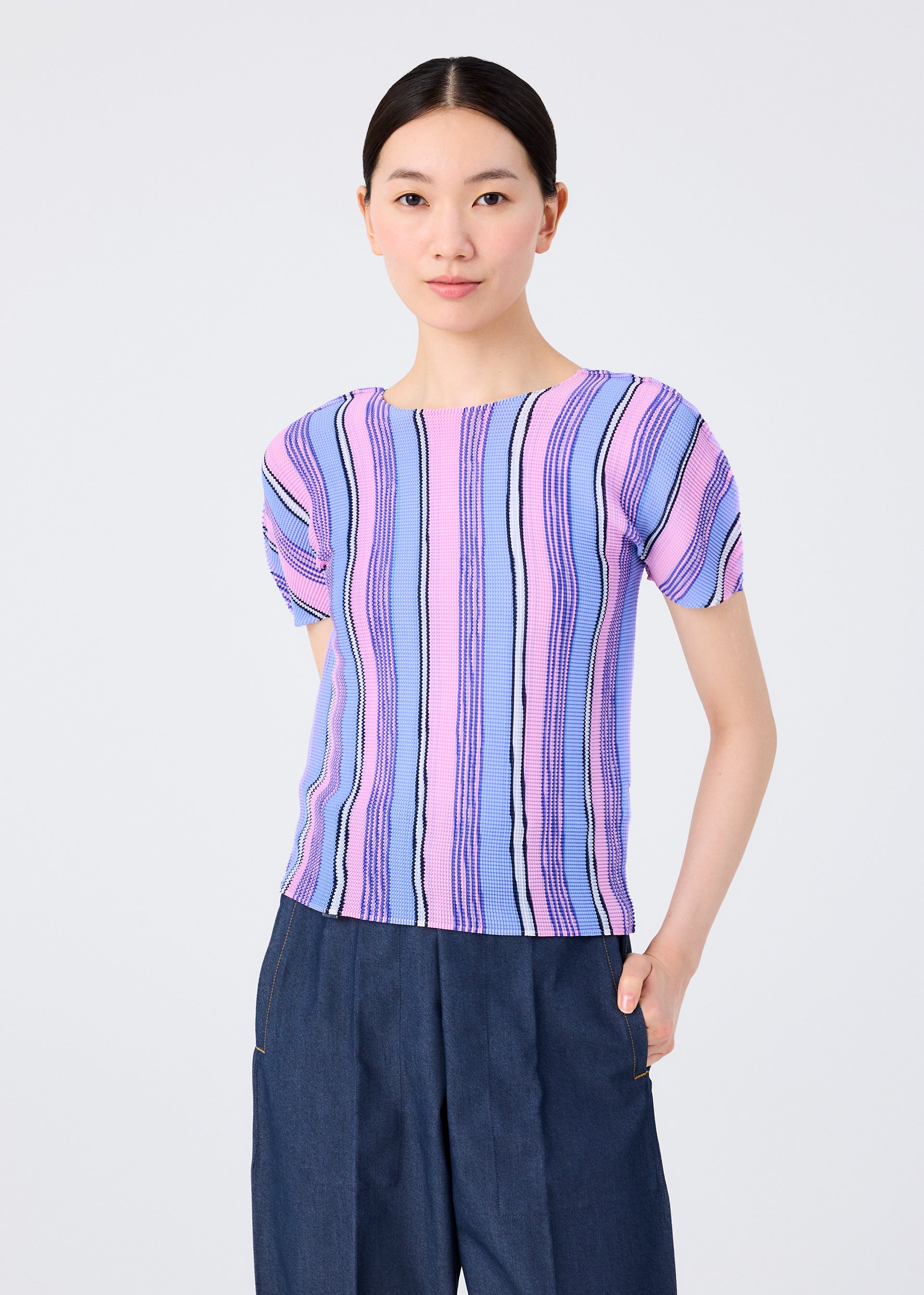SHIRT STRIPE、ウィメンズ_トップス_トップ、着用画像1