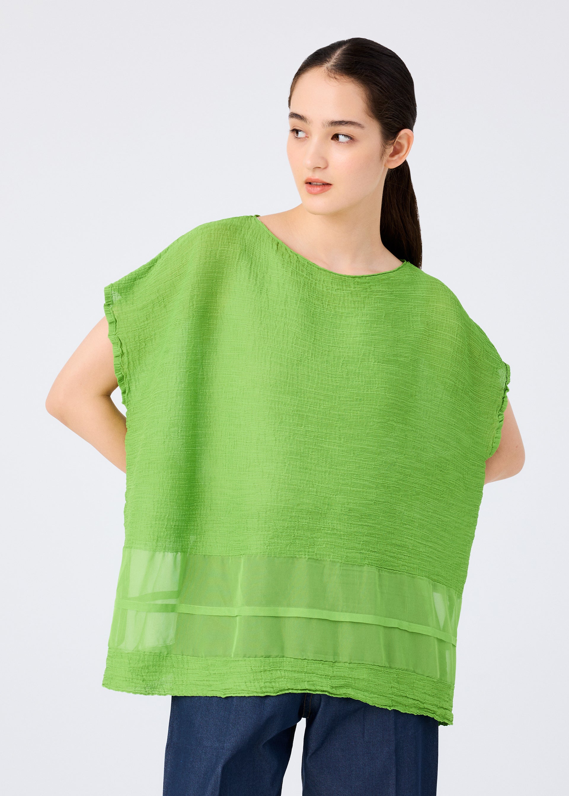 SHEER SEE-THROUGH CREPE、ウィメンズ_トップス_トップ、着用画像1