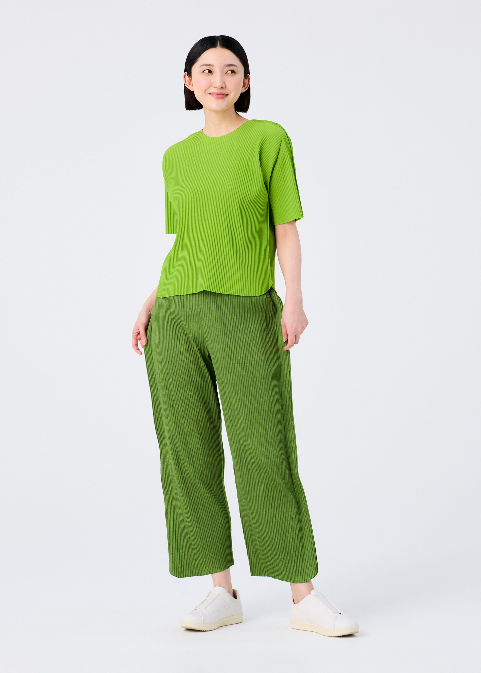 MIX FINE KNIT PLEATS BOTTOM、ウィメンズ_パンツ、着用画像1
