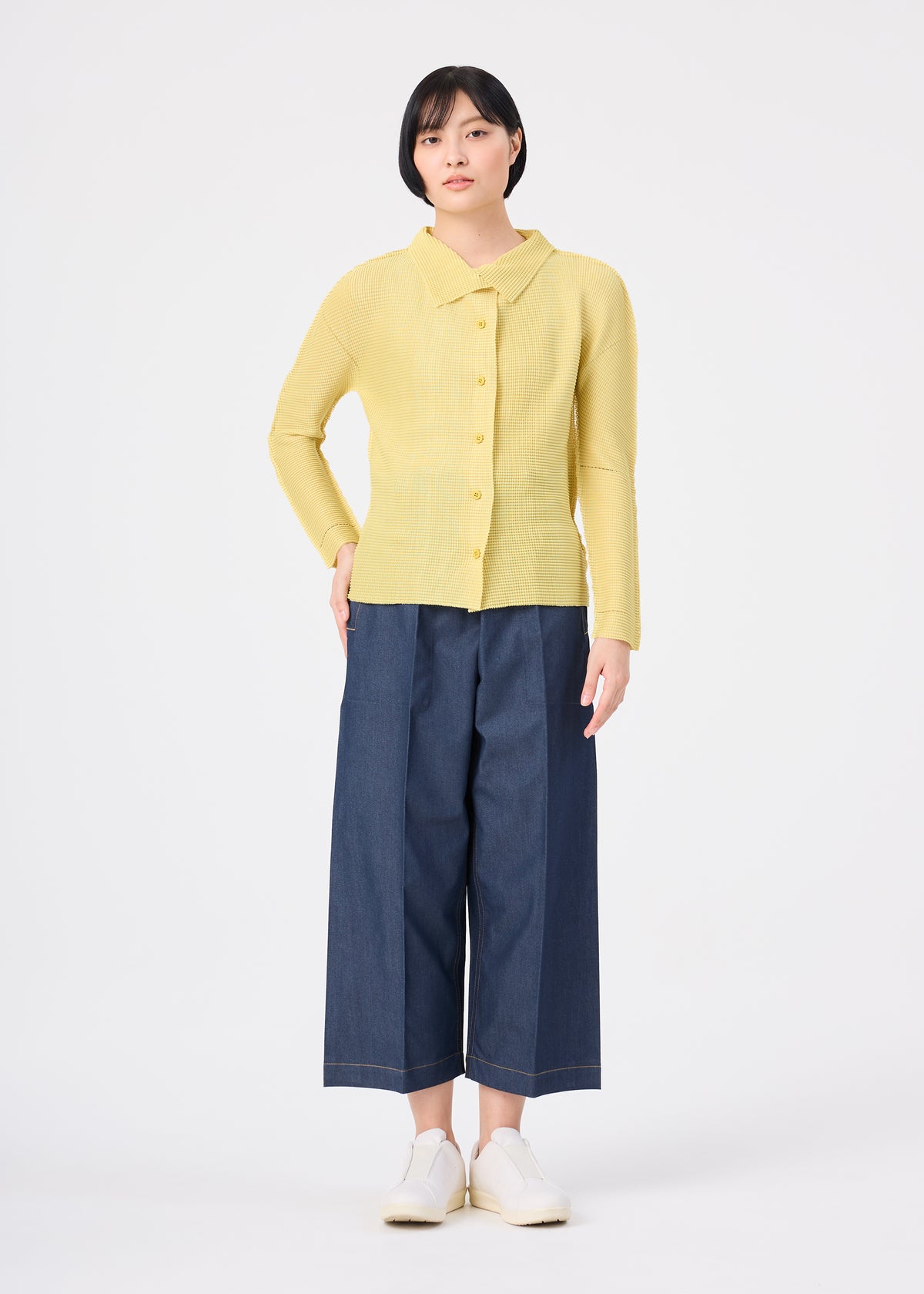 KNIT STRETCH PLEATS 1、ウィメンズ_トップス_カーディガン、着用画像3