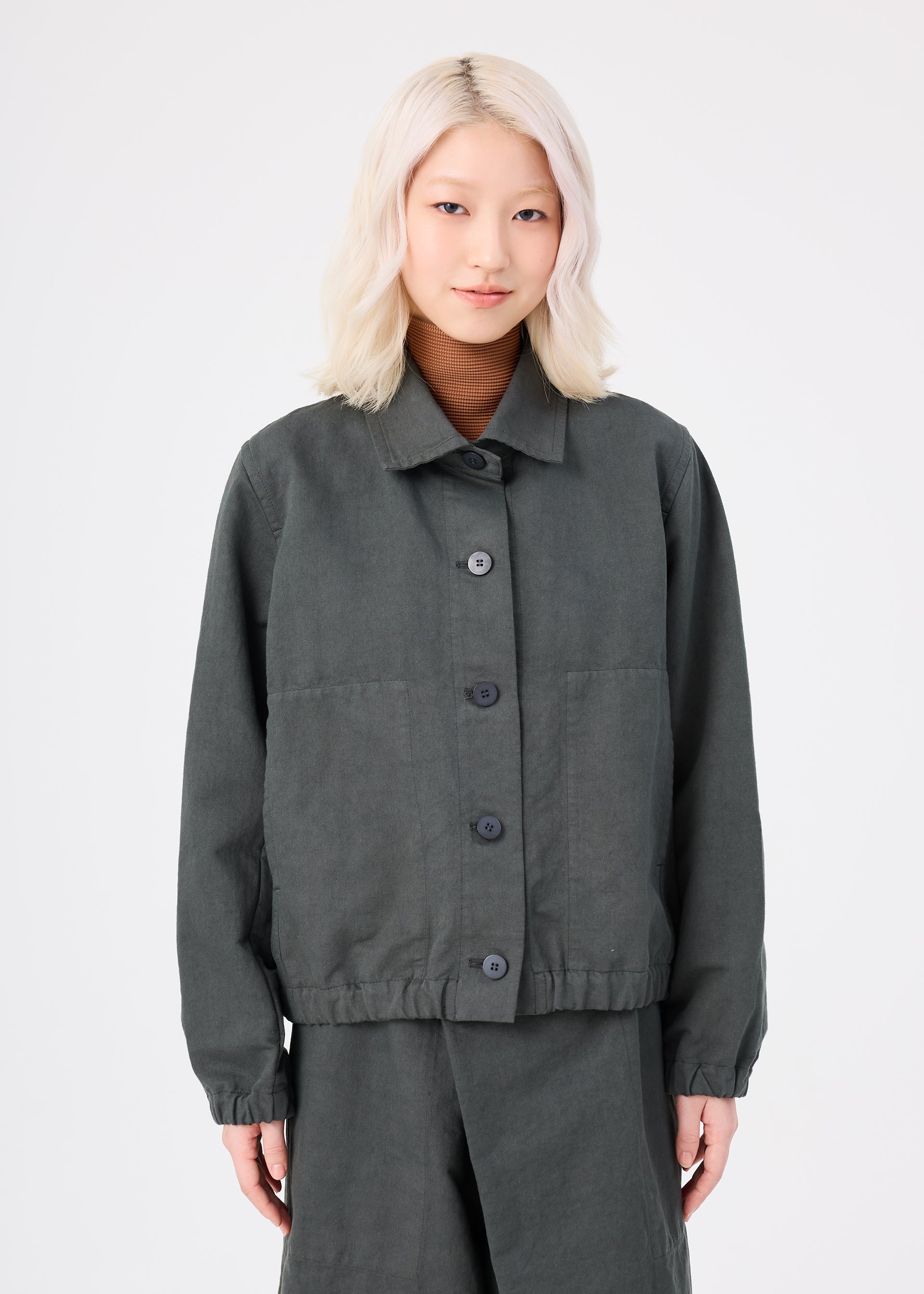 PINA CLOTH、ウィメンズ_ジャケット&コート_ジャケット＆ブルゾン、着用画像1
