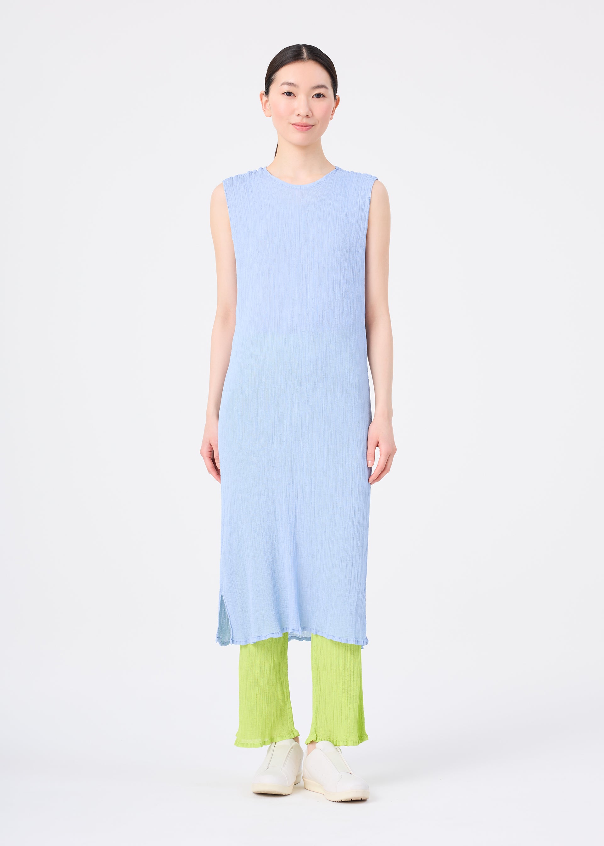 SEE-THROUGH CREPE COLOR、ウィメンズ_ワンピース、着用画像1