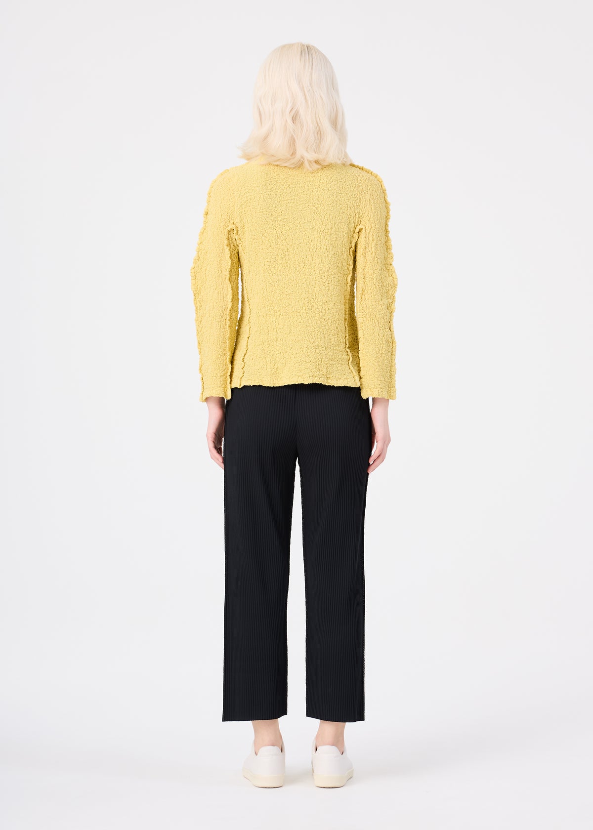 MIX FINE KNIT PLEATS BOTTOM、ウィメンズ_パンツ、着用画像2