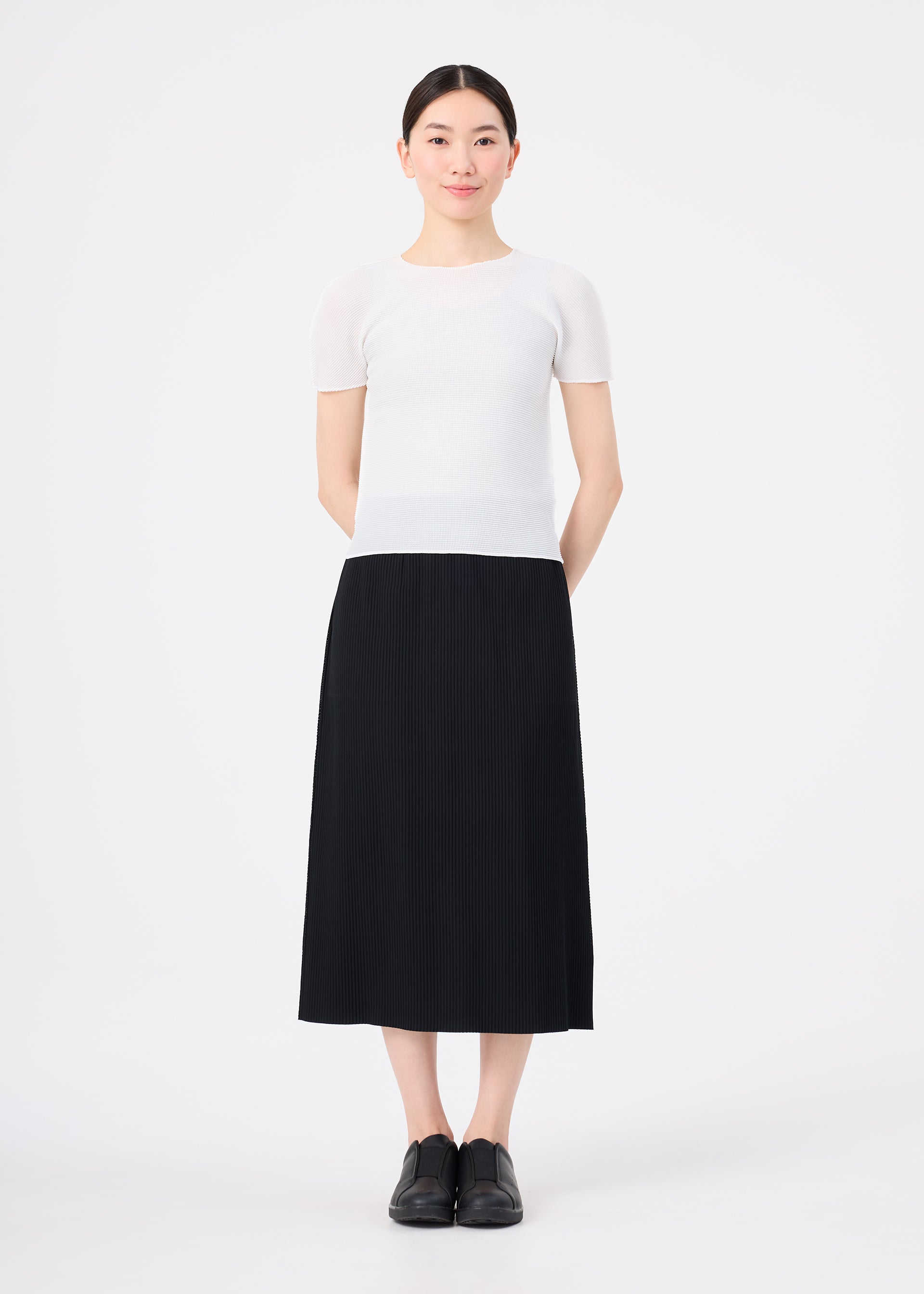 FINE KNIT PLEATS、ウィメンズ_スカート、着用画像1