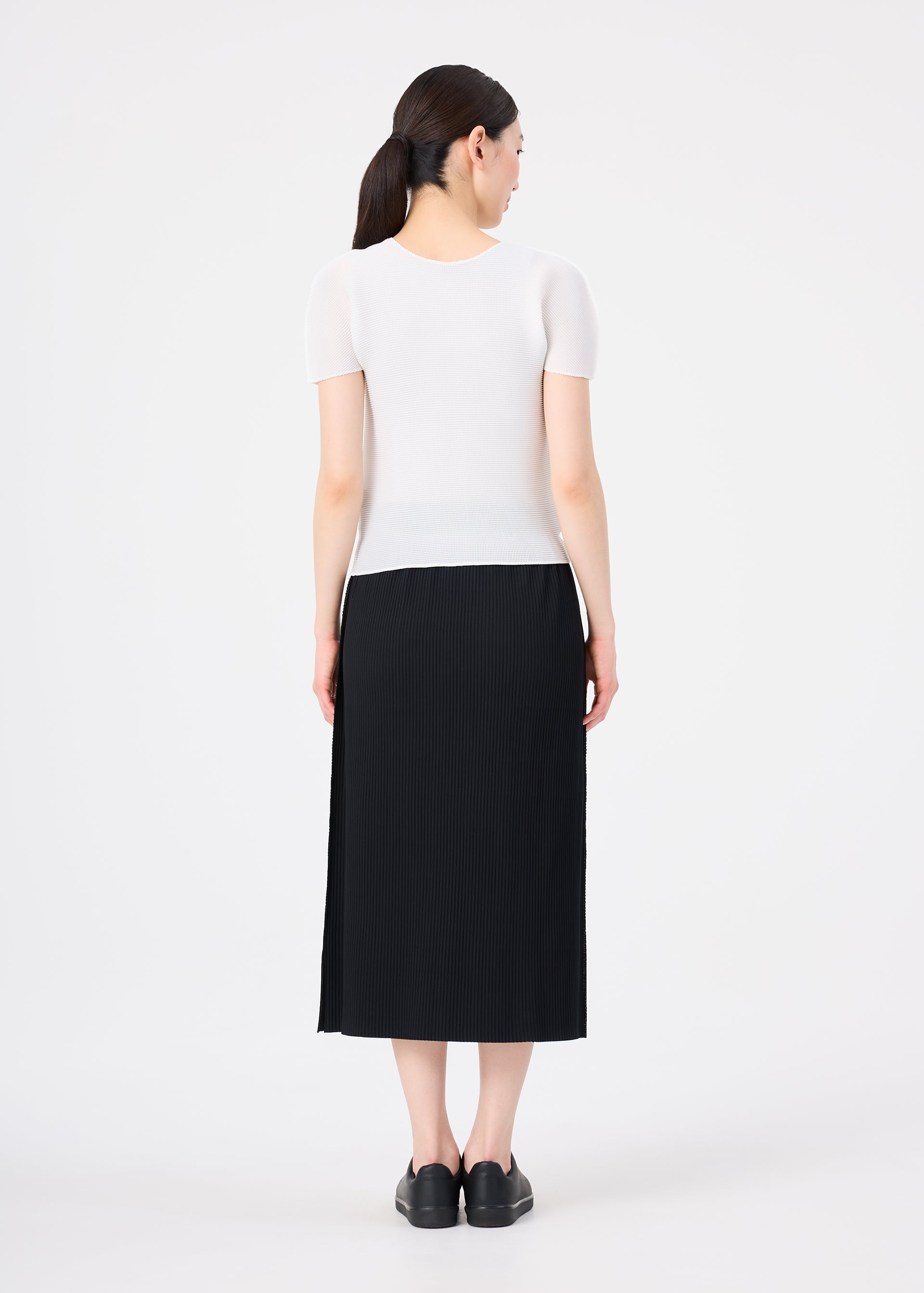 FINE KNIT PLEATS、ウィメンズ_スカート、着用画像2