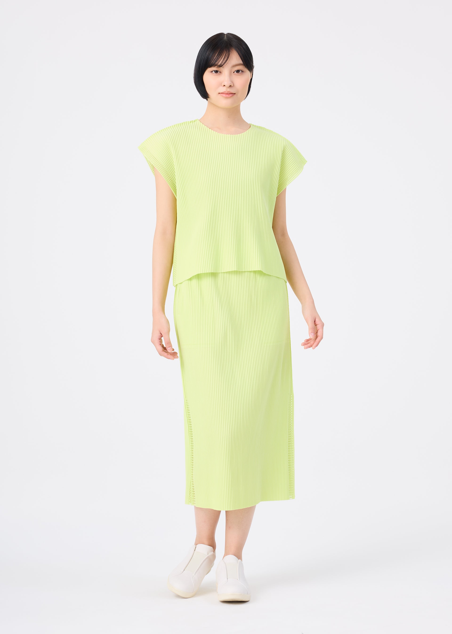 MESH PLEATS、ウィメンズ_スカート、着用画像1
