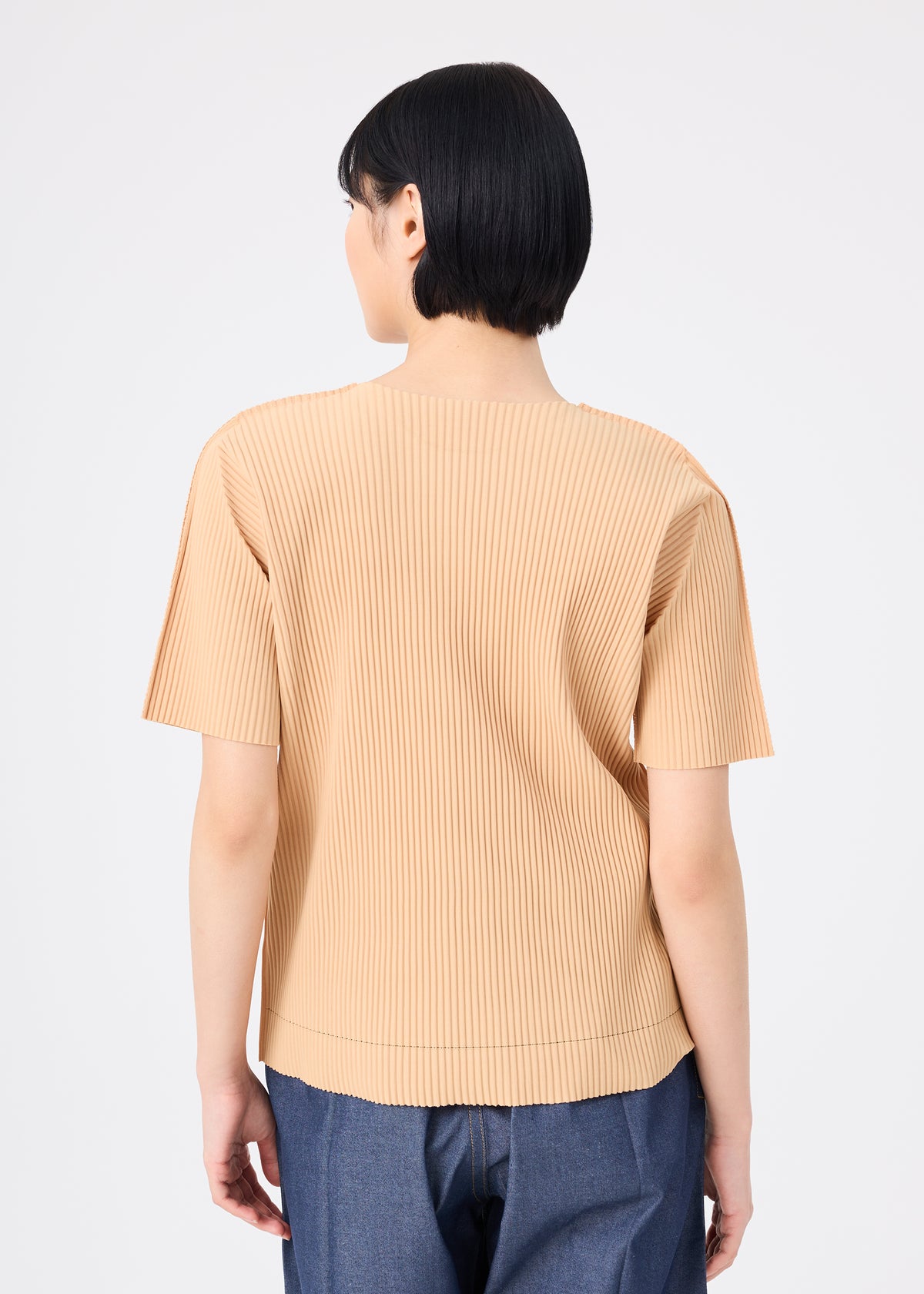 FINE KNIT PLEATS COLOR 1、ウィメンズ_トップス_トップ、着用画像2